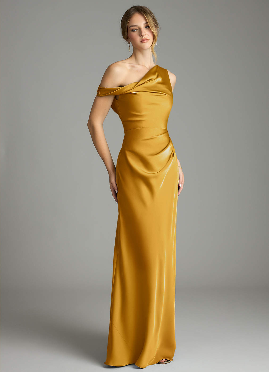 Azazie Emerson Brudepigekjoler Havfrue Off-Shoulder Stræk satin Gulv-længde Kjole image4