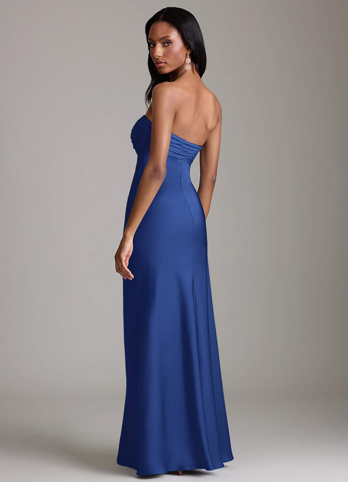 Azazie Saylor Vestidos de madrinha de casamento Vestido Royal Blue de Cetim elástico de sereia com Sem Alças image4