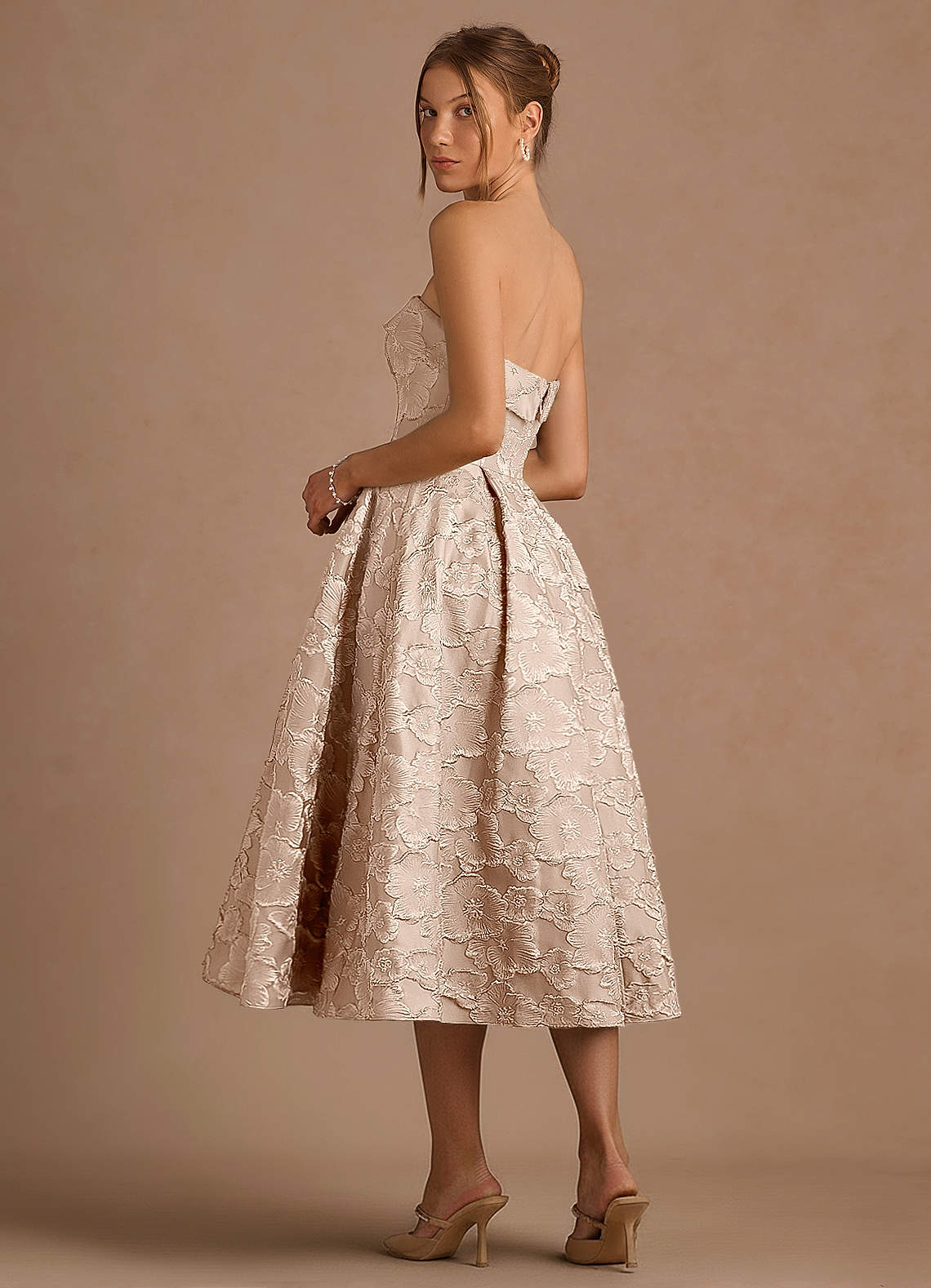 Desiree Vintage Blush Midi Dress | Azazie IE