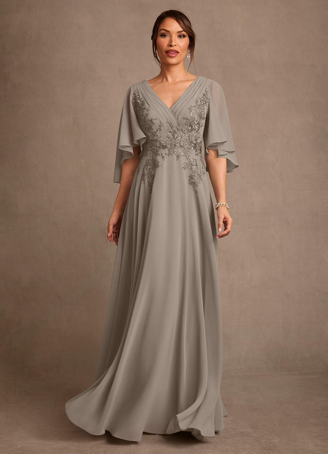 sequin bridal dress Ladivine CD0203W Sexy Strapless Simple Satin Color:Lilac Petal The gentle train adds dress with shoulder