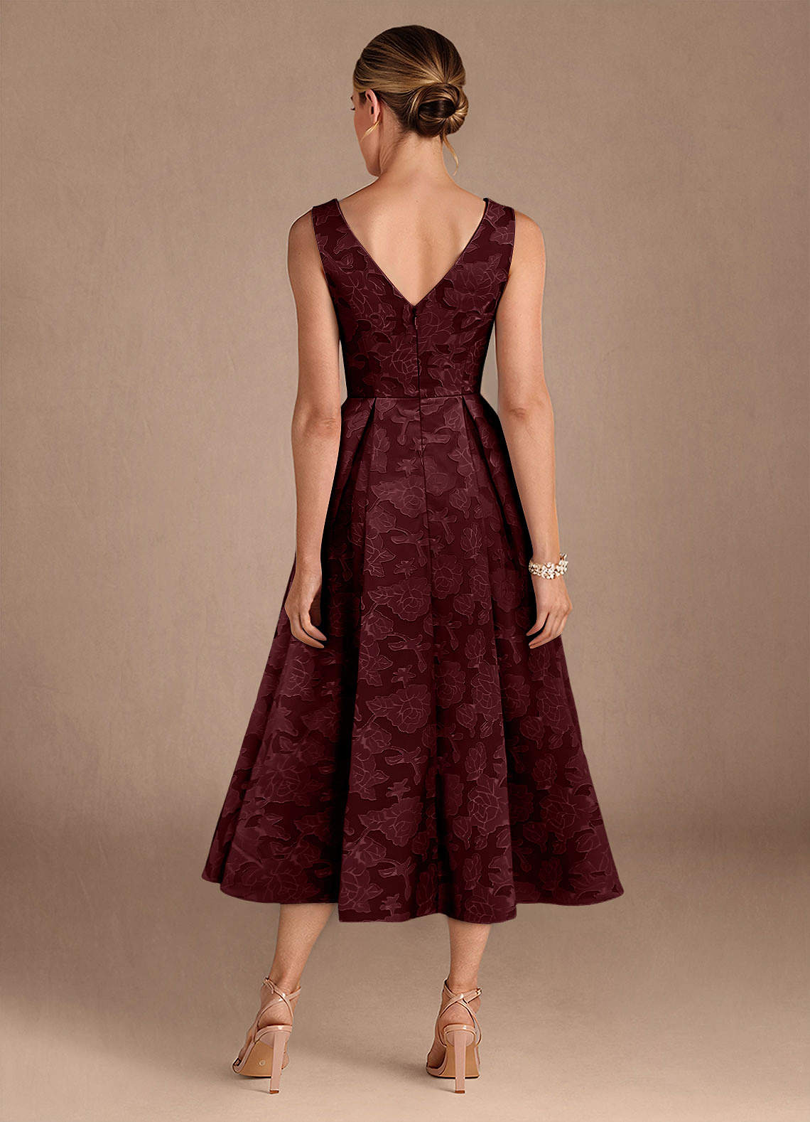 Azazie Fulton vestidos de madre de la novia Vestido de Cabernet de Devorado Floral de Corte En A con Plisado image2
