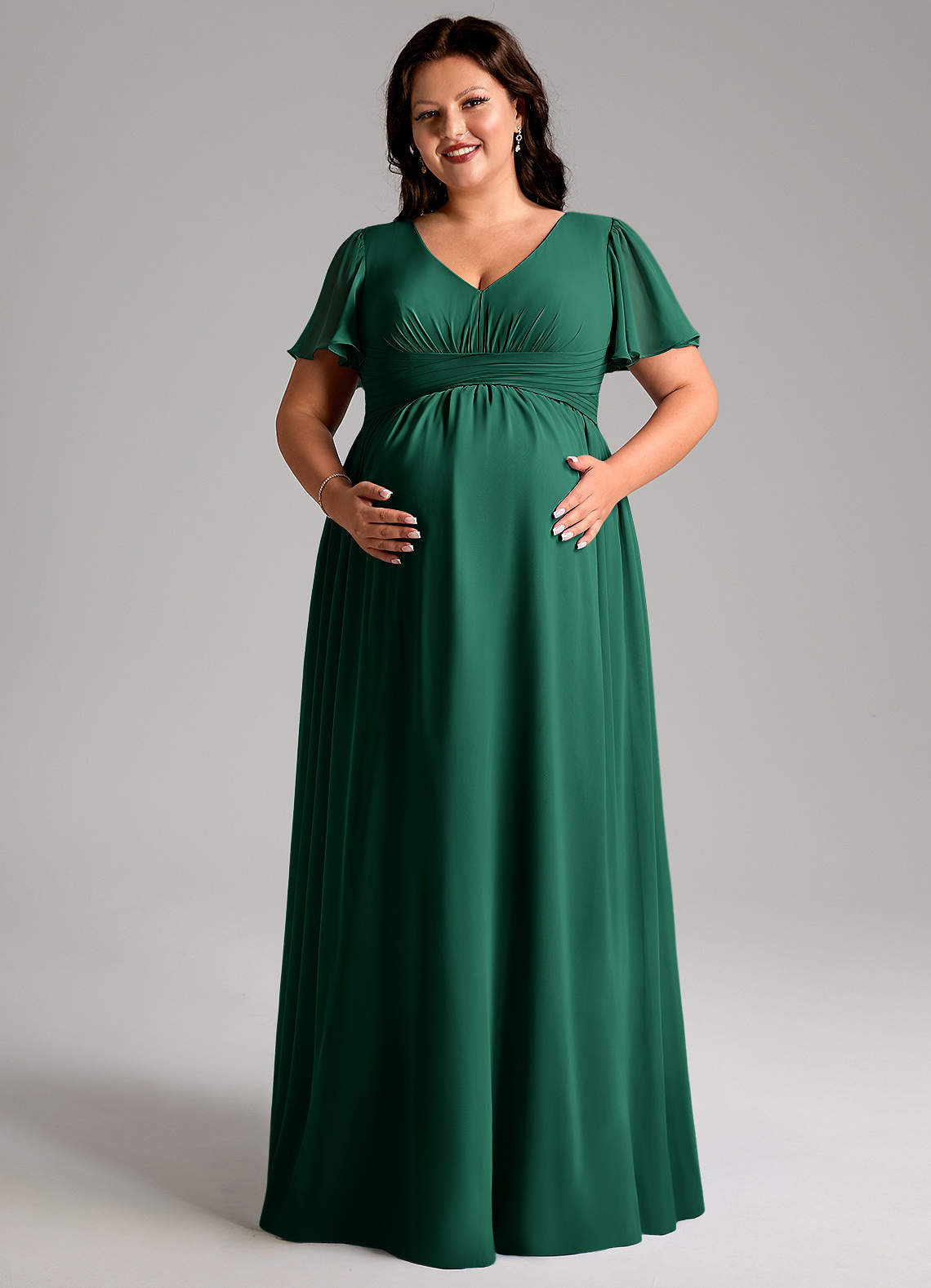 Azazie Verna Robes de demoiselle d'honneur de maternité Robe Trapèze Col V froncé Longueur ras du sol Mousseline de soie image10