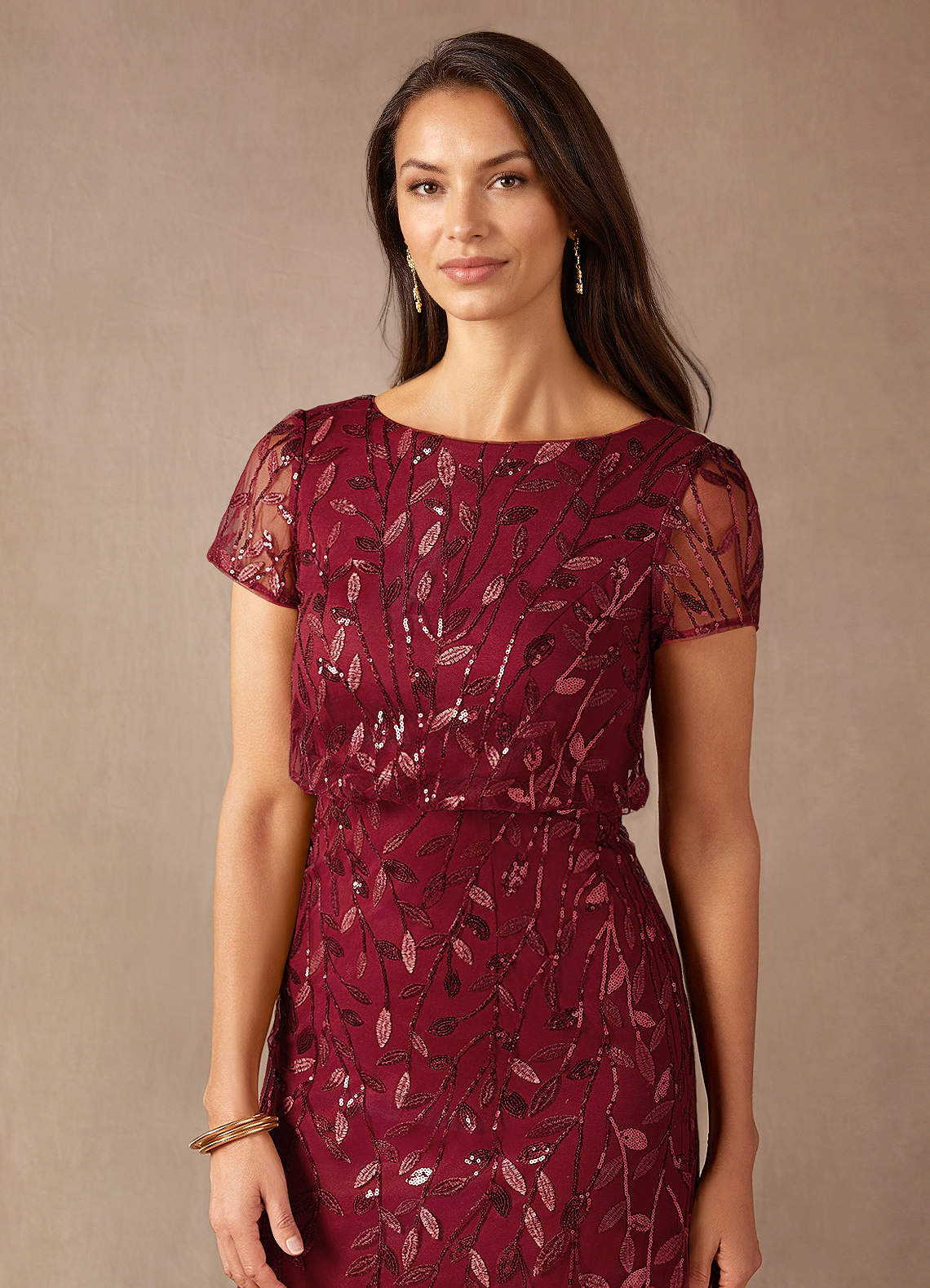 Azazie Lehi vestidos de madre de la novia Vestido de Cabernet de Lentejuelas de Corte En A image5