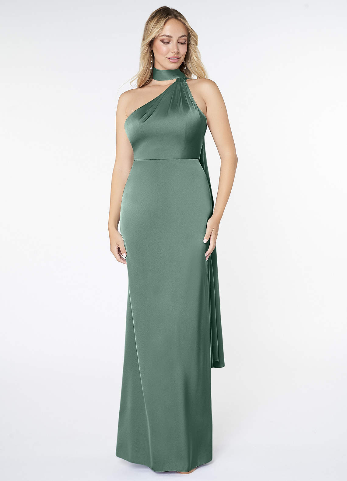 Azazie Kaylani Vestidos de damas de honor Vestido de Eucalipto de Satén Elástico de Corte Sirena con Cuello Alto image1