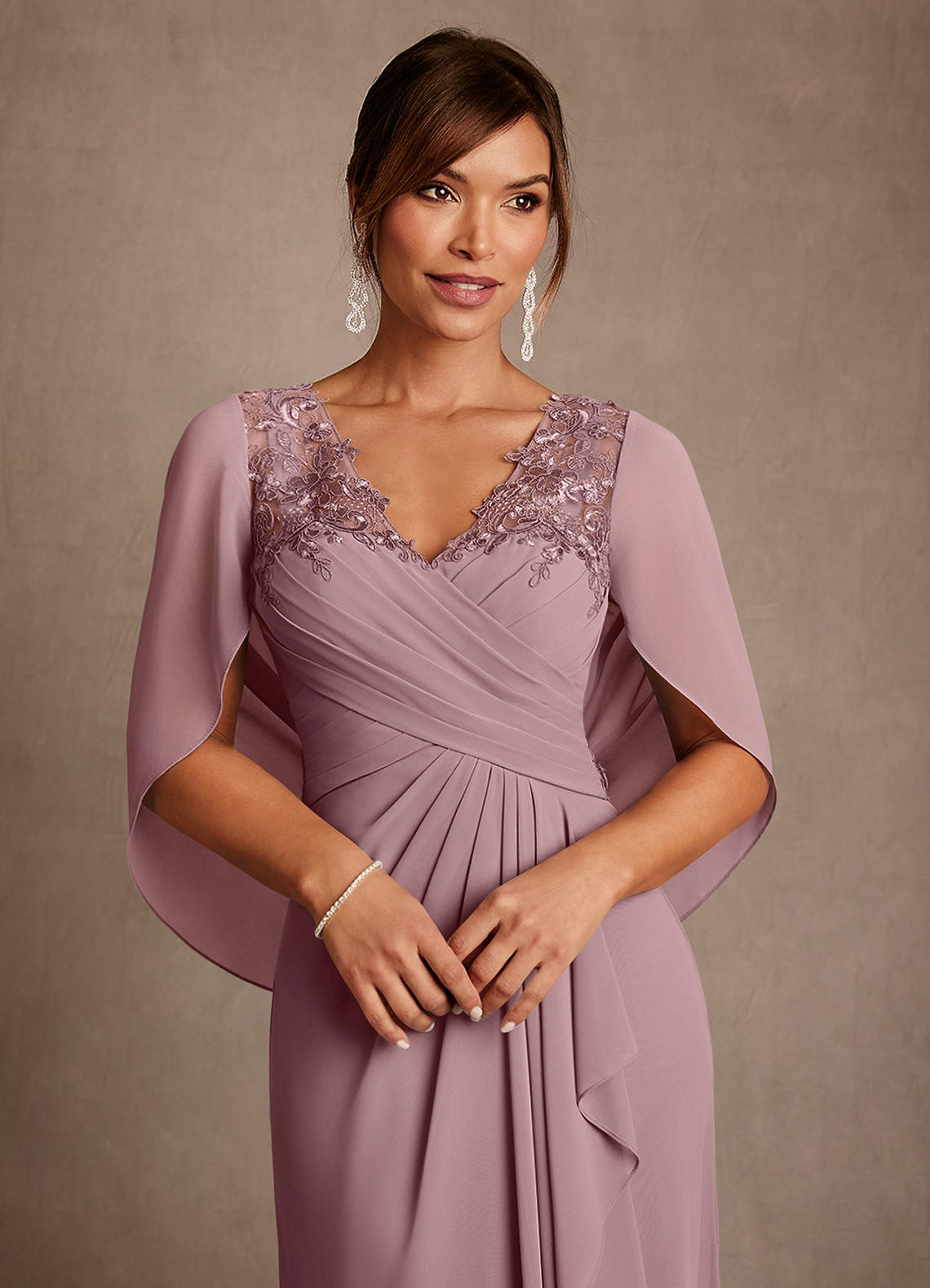 Azazie Forums Mère de la mariée Robes Robe Trapèze en Dentelle Rose Poussiéreuse image3