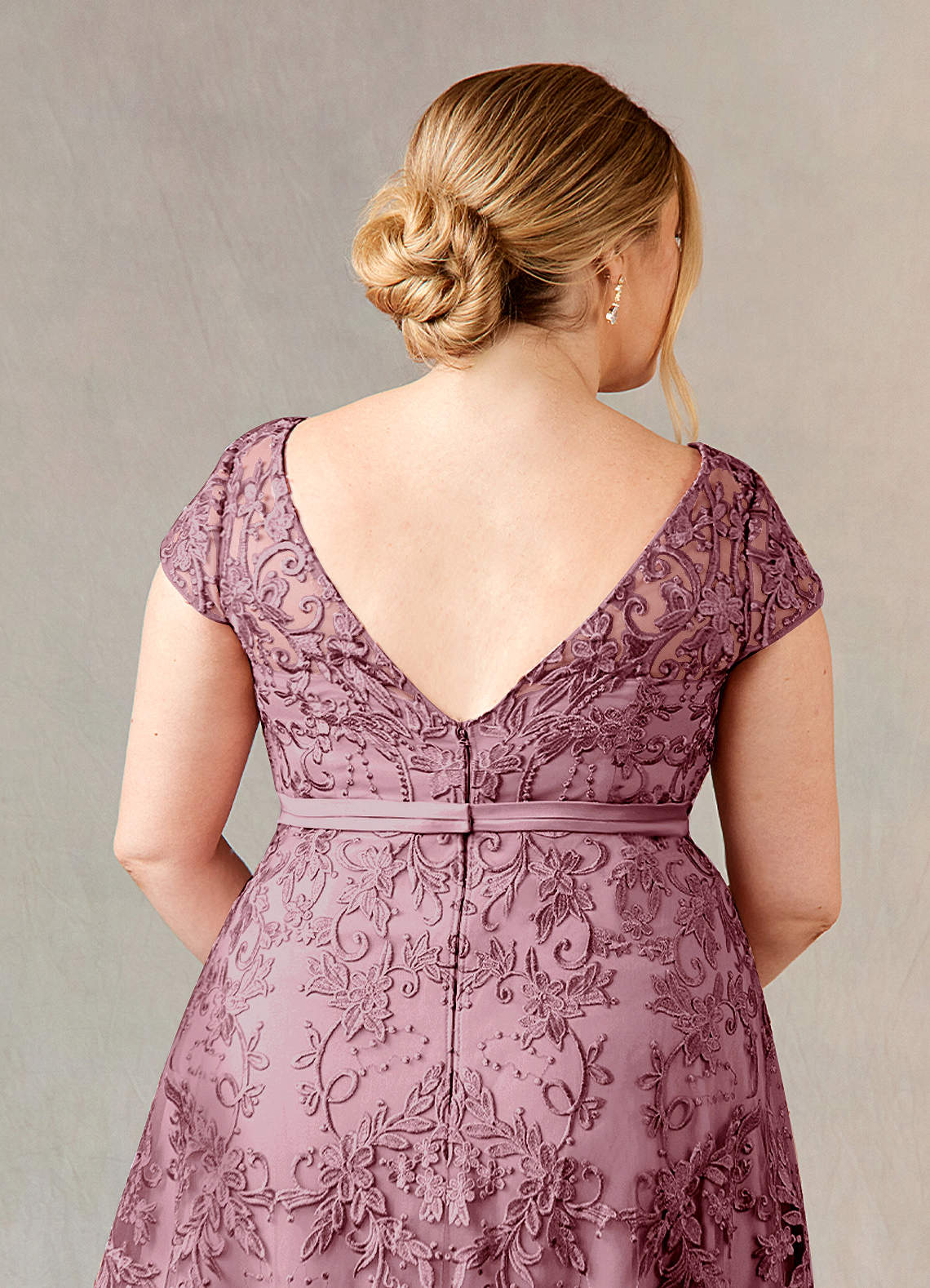 Azazie Sanna Mother of the Bride Dresses Vintage Mauve A-Line Scoop Lace Tulle Dress image11