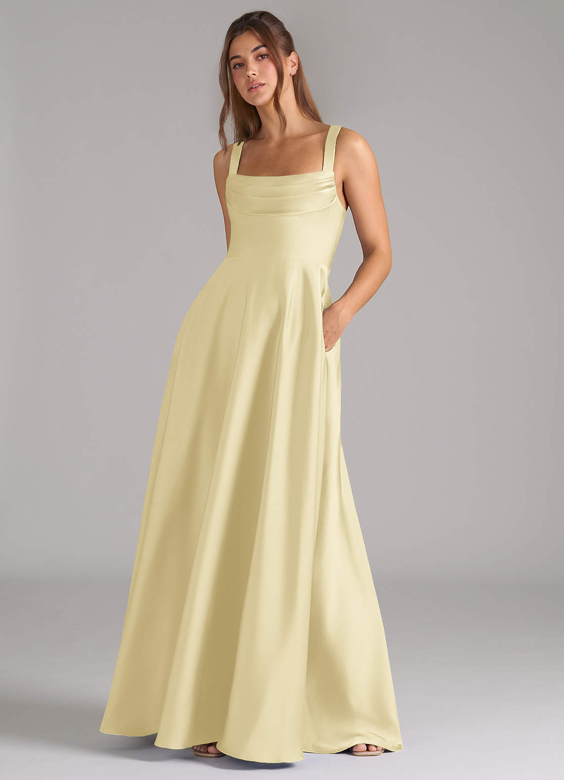 Azazie Shaude Robes de demoiselle d'honneur Robe Trapèze en Satin extensible Plissée Sorbet Citron image3