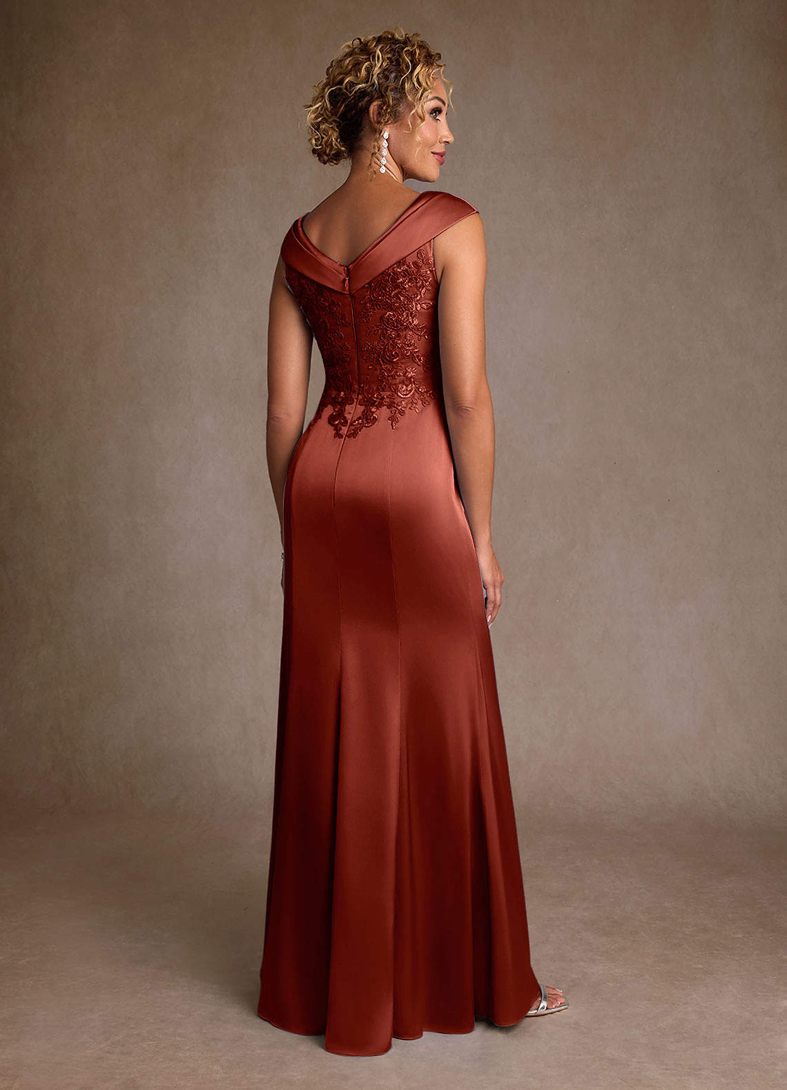 Azazie Santa Monica Mère de la mariée Robes Robe Trapèze en Dentelle Terracotta image1