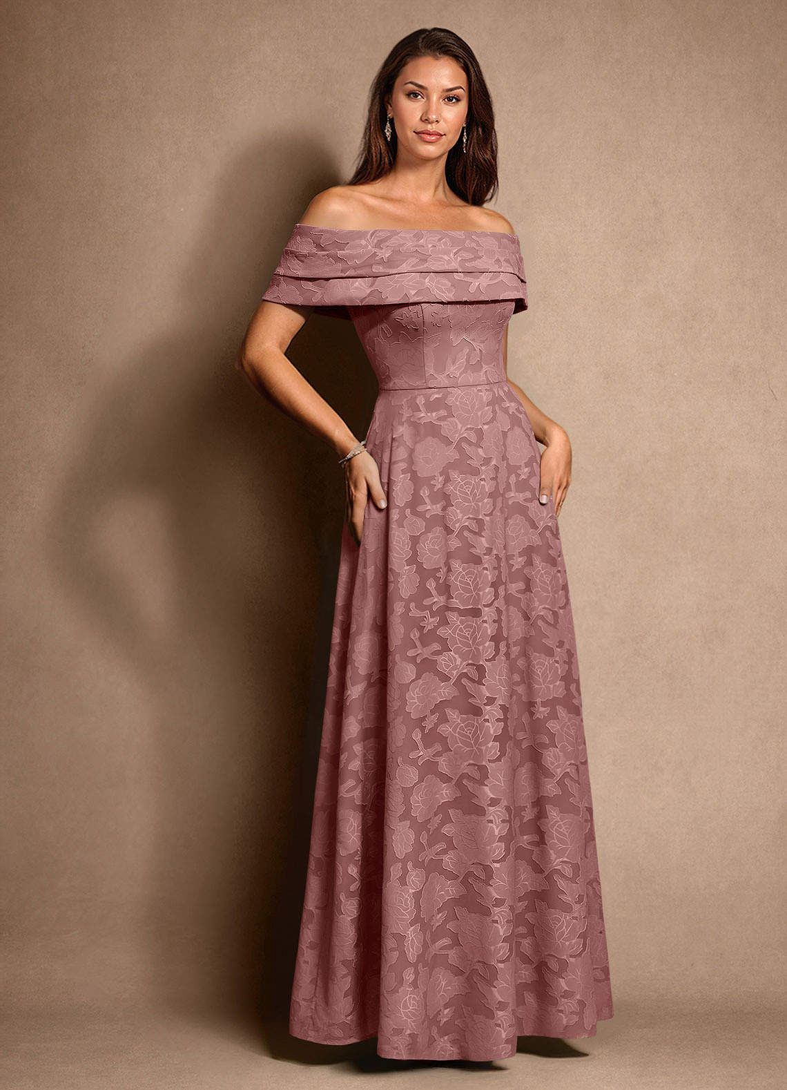 Azazie New Britain vestidos de madre de la novia Vestido de Rosa Polvorienta de Devorado Floral de Corte en A con Plisado image1