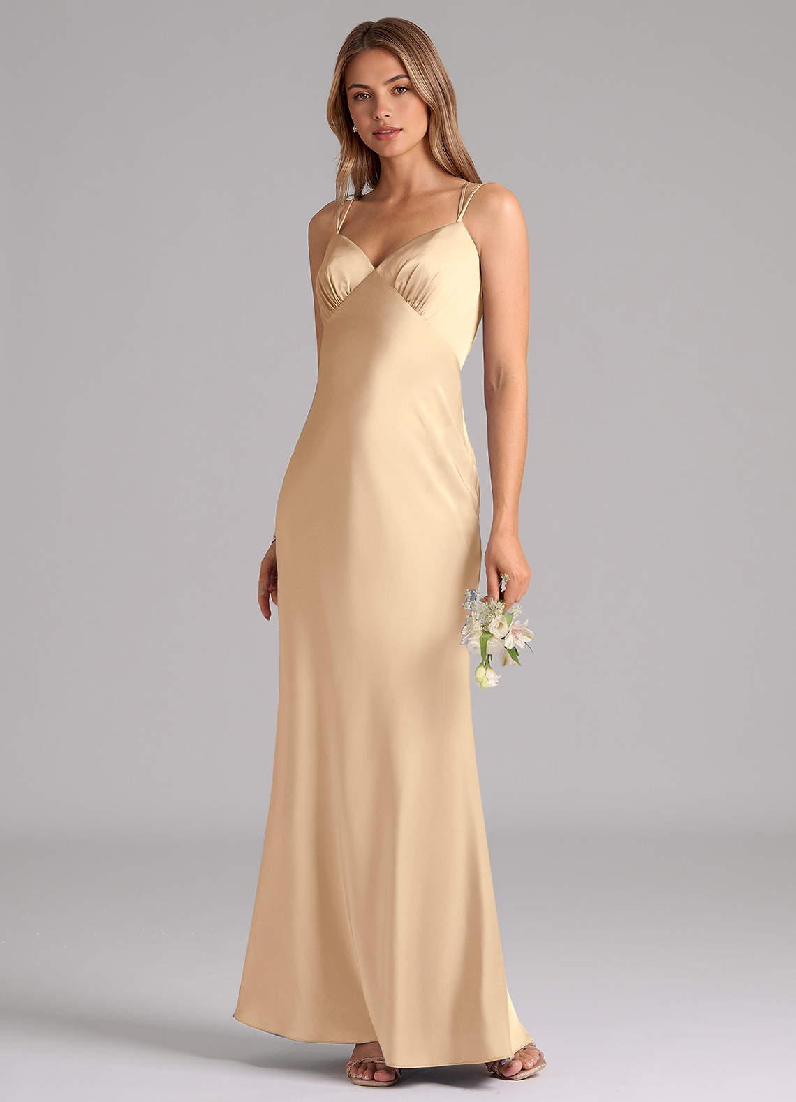 Azazie Suttona Vestidos de damas de honor Vestido de Champán de Satén Elástico de Corte en A con Plisado image3