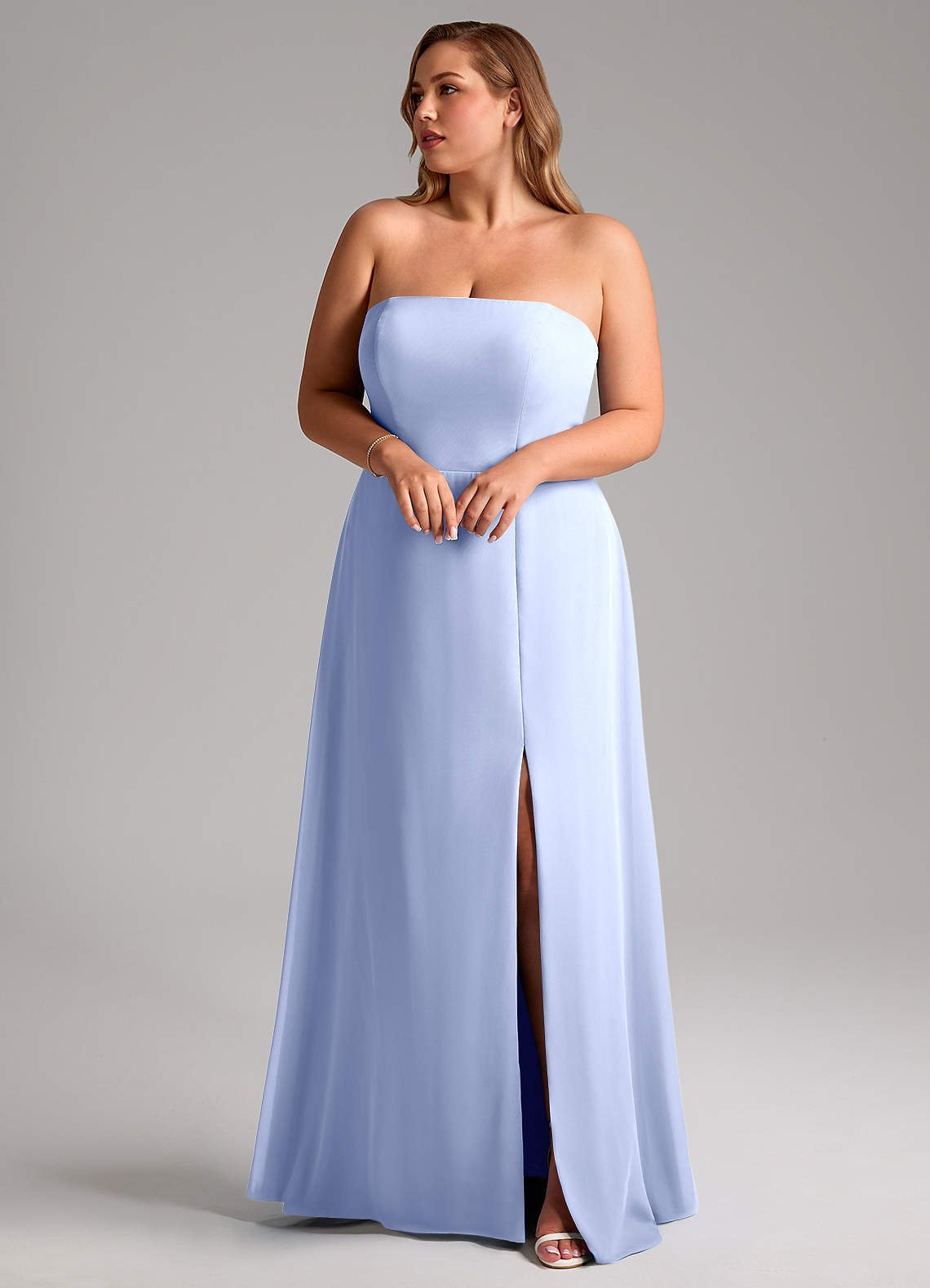 Azazie Wren Vestidos de madrinha de casamento Vestido Gelo de Chiffon de Linha A com Fenda Lateral image9