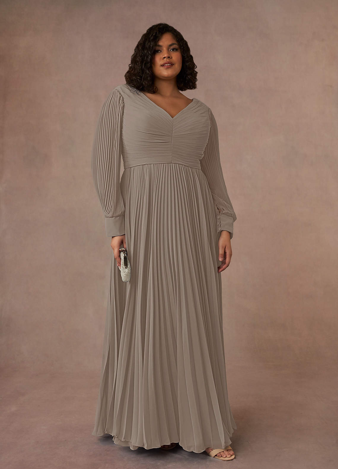 Azazie Zina vestidos de madre de la novia Vestido de Gris Pardo de Gasa de Corte En A con Plisado image1