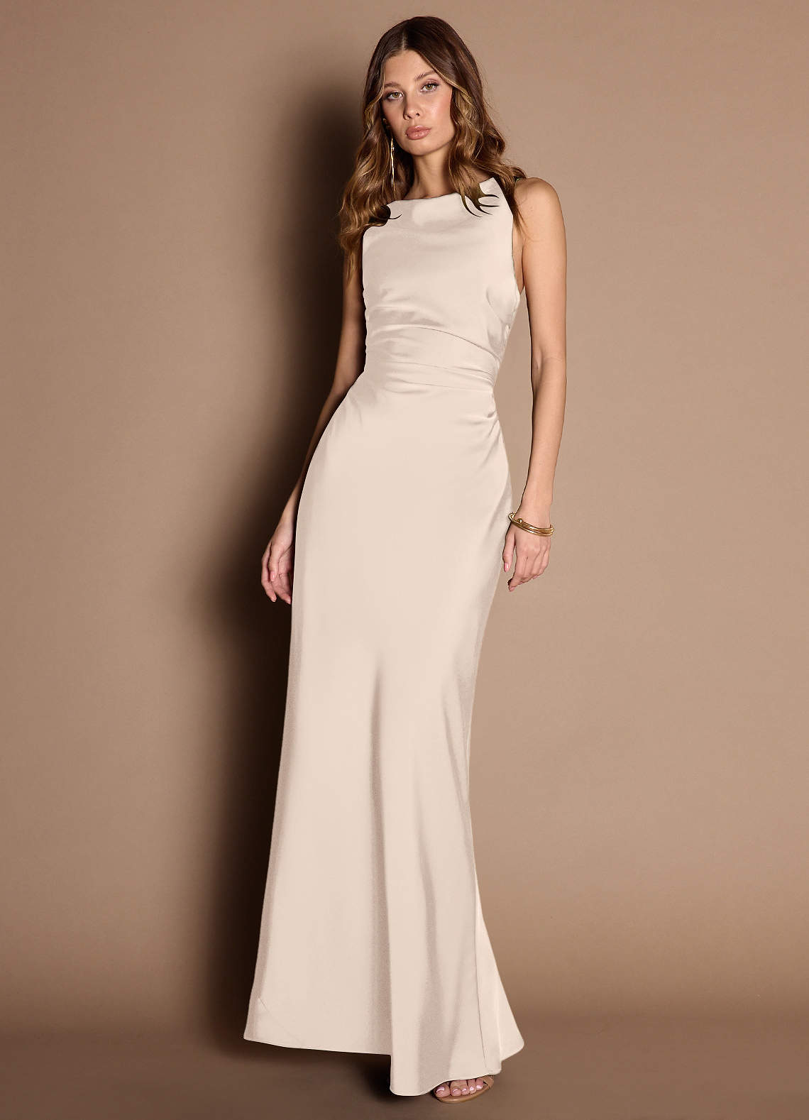 Vestido Crema Largo Evadne image1