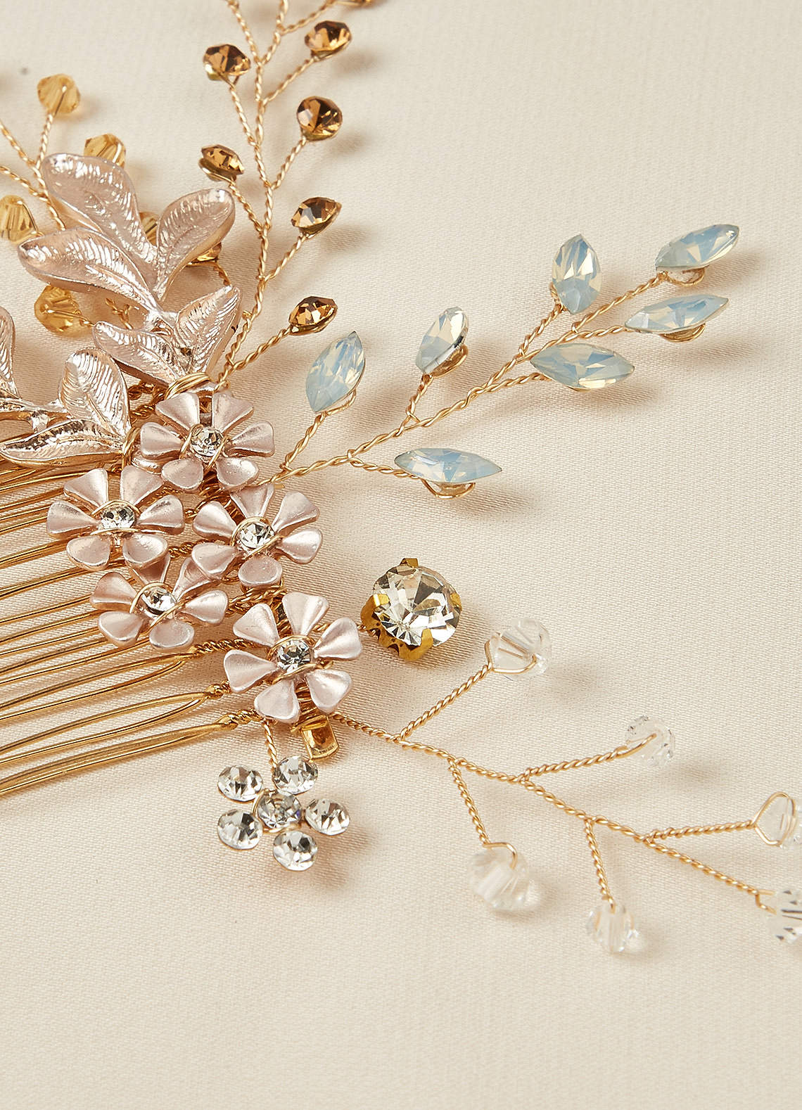 front Delicate Leaf Flower Hair Comb
