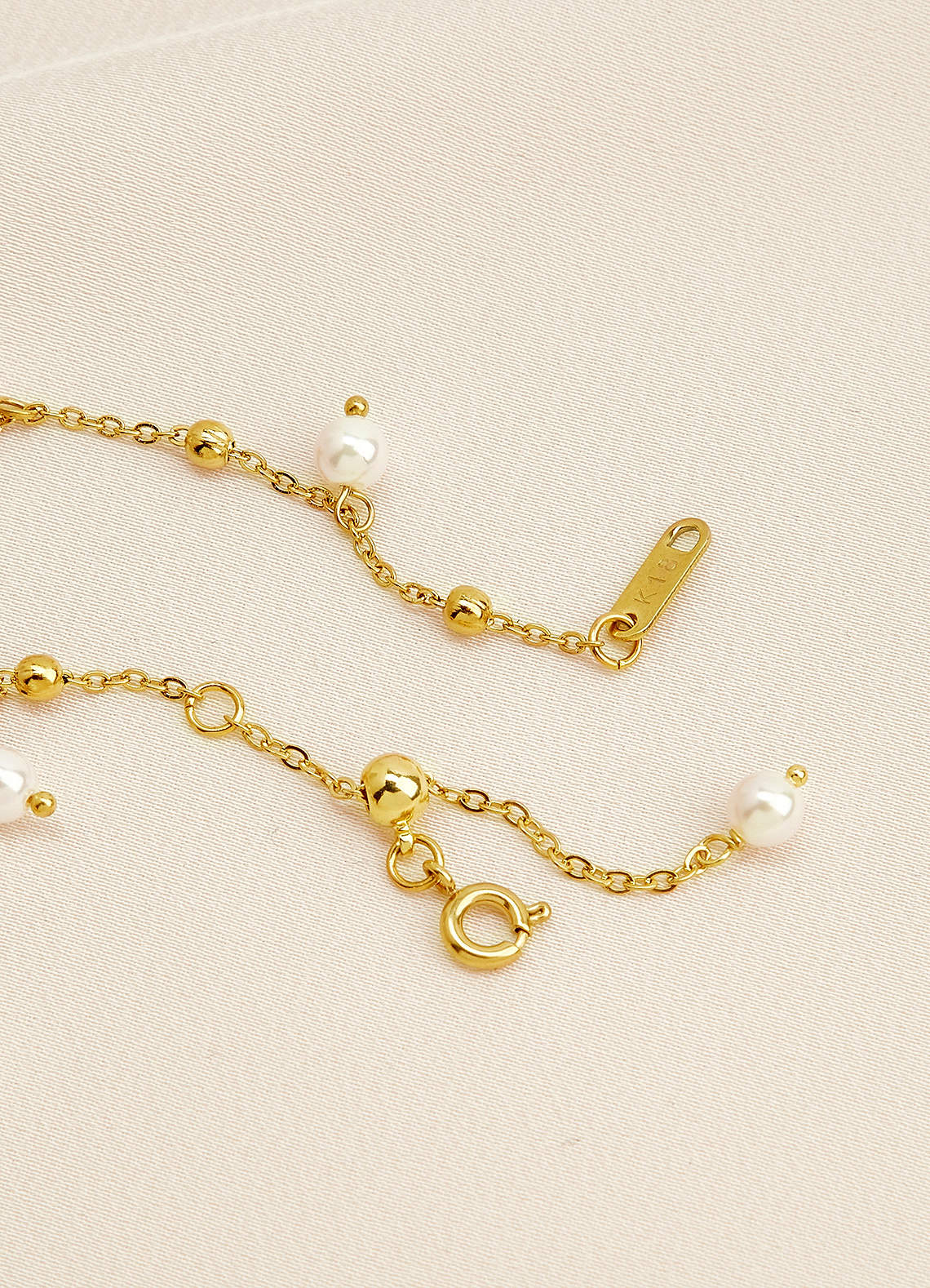 front Pearl Bead Chain Bracelet