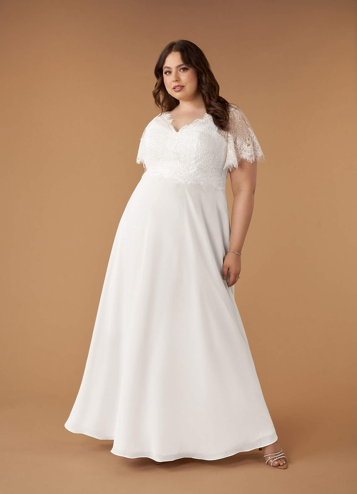 Bohemian Wedding Dress 2019 V Neck Lace Boho Wedding Dresses Half Sleeve Backles