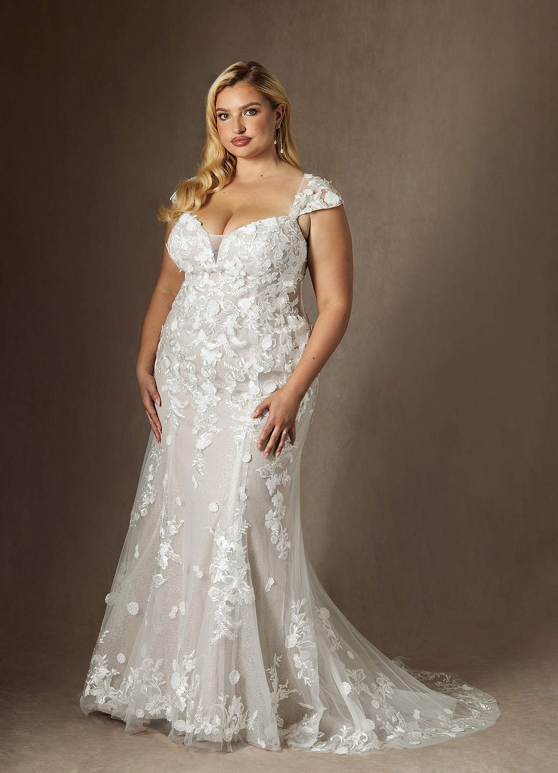 Azazie Salina Vente Finale Robe Sirène en Tulle Paillettes en forme de cœur Blanc De Diamant image10