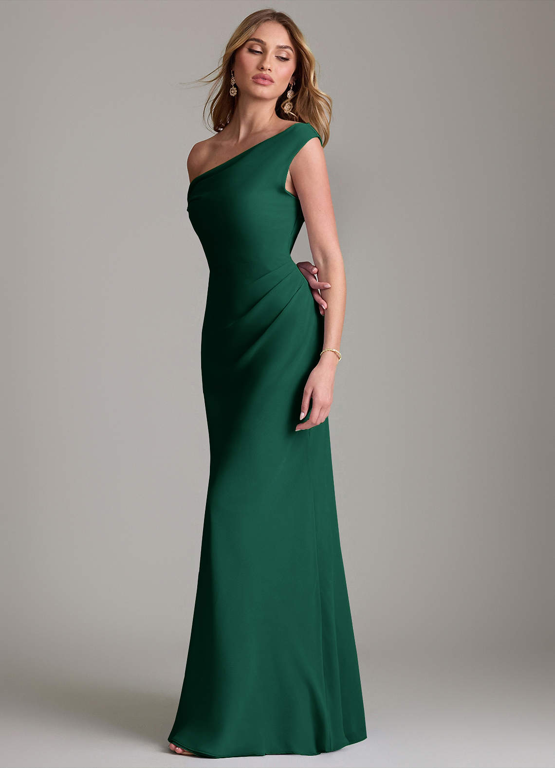 emerald green off the shoulder bridesmaid dress Chic Emerald Green Off-Shoulder African Green maternity bridesmaid dress with Split Hem for Wedding Guests