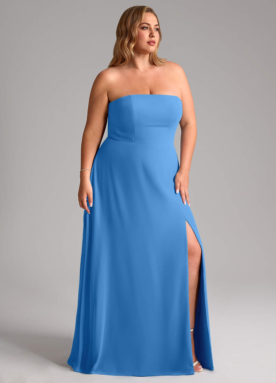Azazie Wren Vestidos de damas de honor Vestido de Azul Grisaceo de Gasa de Corte en A Convertible con Corte Lateral image11