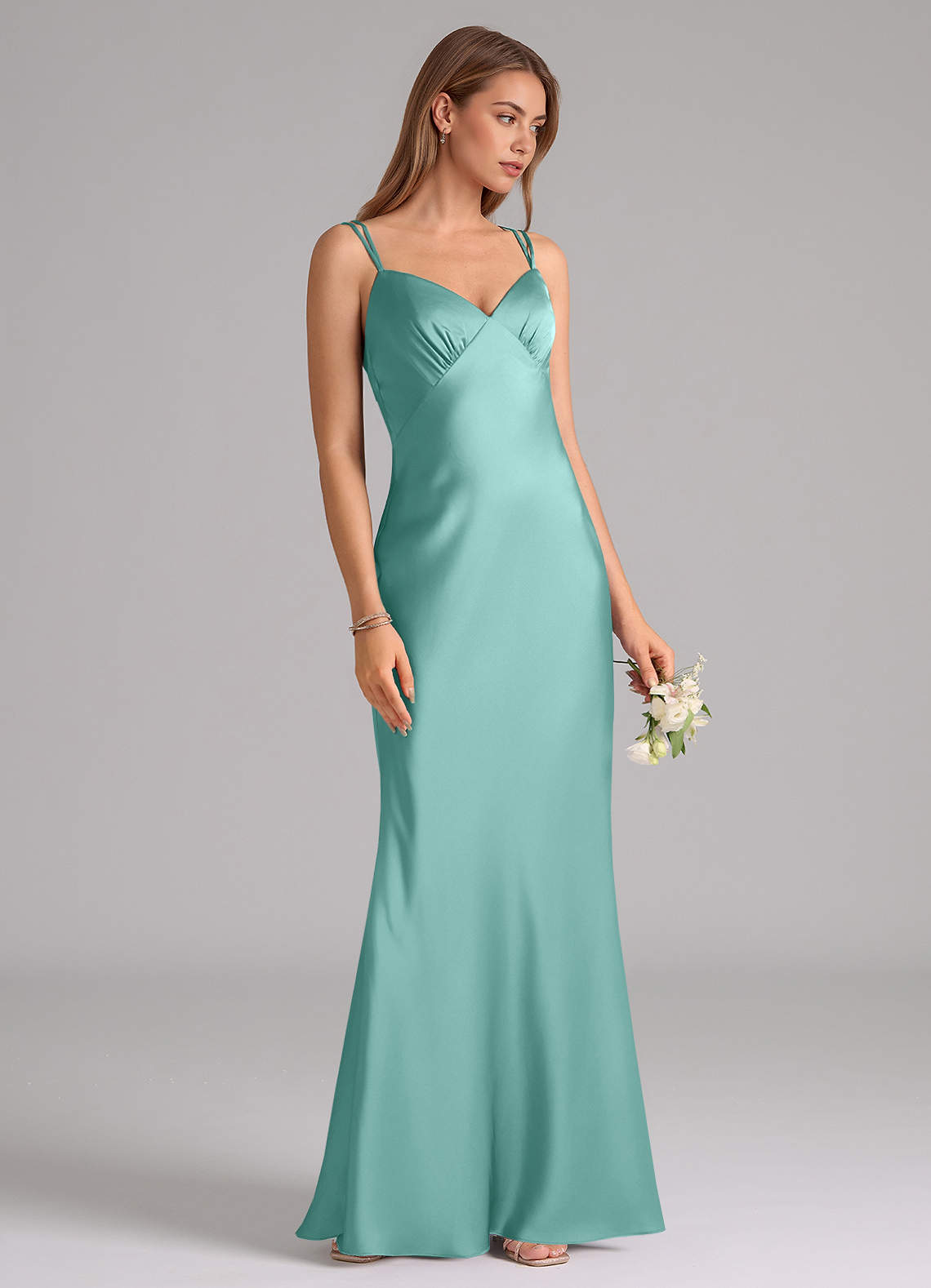 Azazie Suttona Vestidos de damas de honor Vestido de Aqua de Satén Elástico de Corte en A con Plisado image1