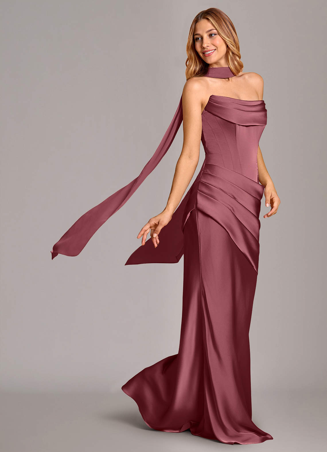 Azazie Pelagia Brudtärnklänningar Klä av Sjöjungfru i Stretch Satin Korsett Desert Rose Konvertibel image1