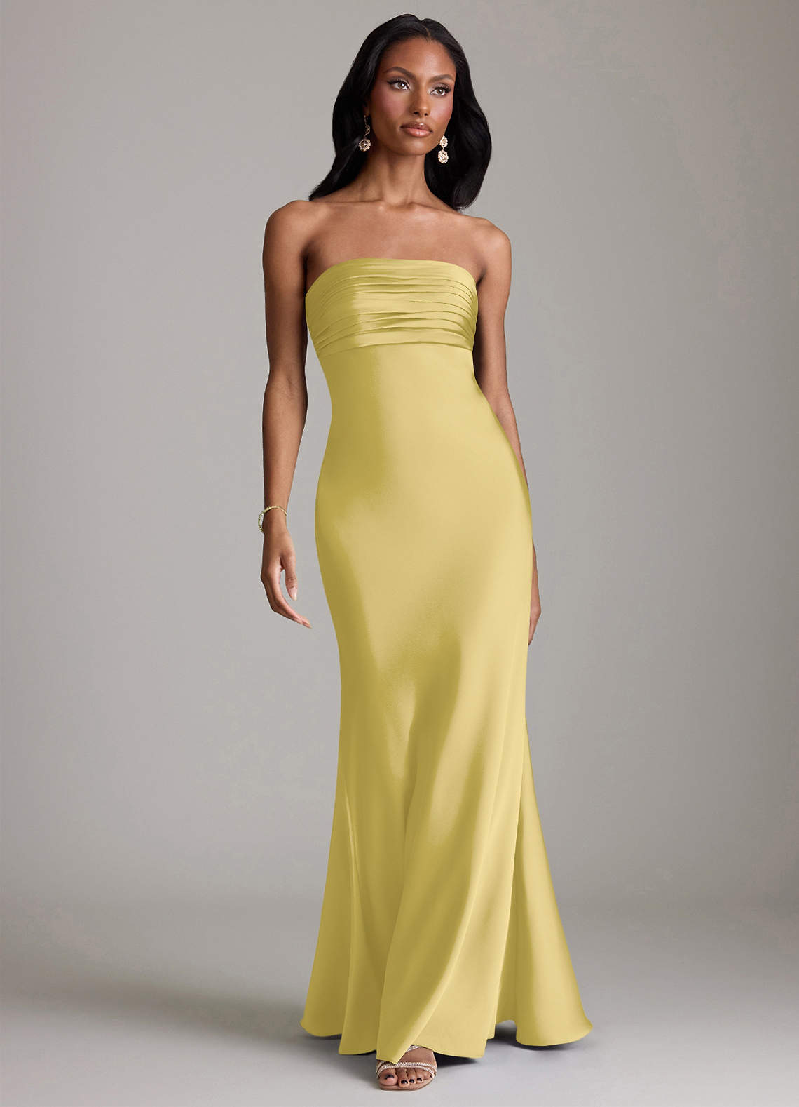 Azazie Saylor Probar vestidos en casa Vestido de Agave de Satén Elástico de Corte Sirena con Sin tirantes image1