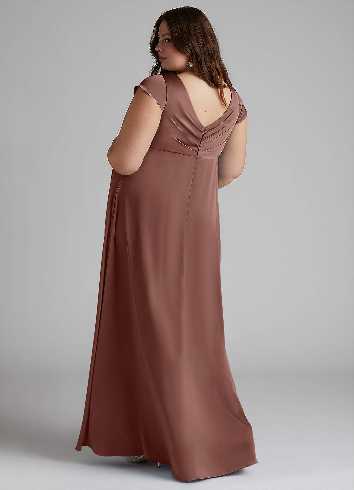 Azazie Allessia vestidos de dama de honor de maternidad Vestido de Corte En A Plisado Hasta el suelo Satén Elástico image8