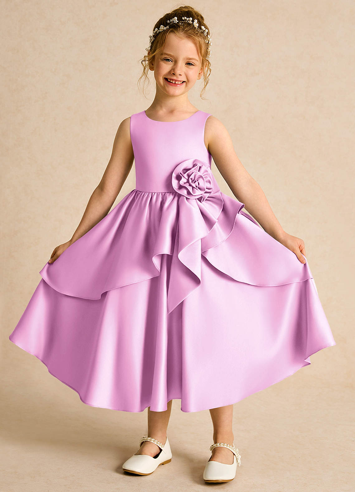 Azazie Hermia Robe Demoiselle D'honneur Fillette Robe Trapèze en Mat Satiné Sans manches Rose Bonbon image1