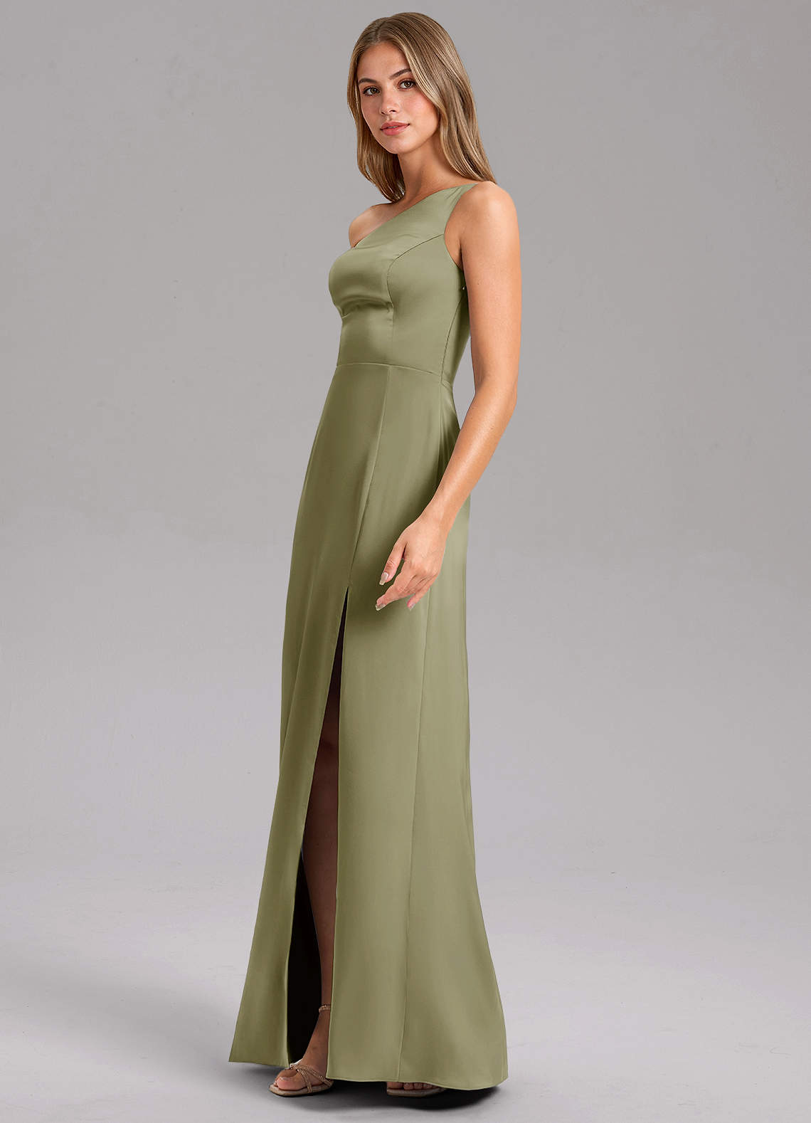 Azazie Phaedra Vestidos de damas de honor Vestido de Pistacho de Satén Elástico de Corte en A con Hombro unilateral image3