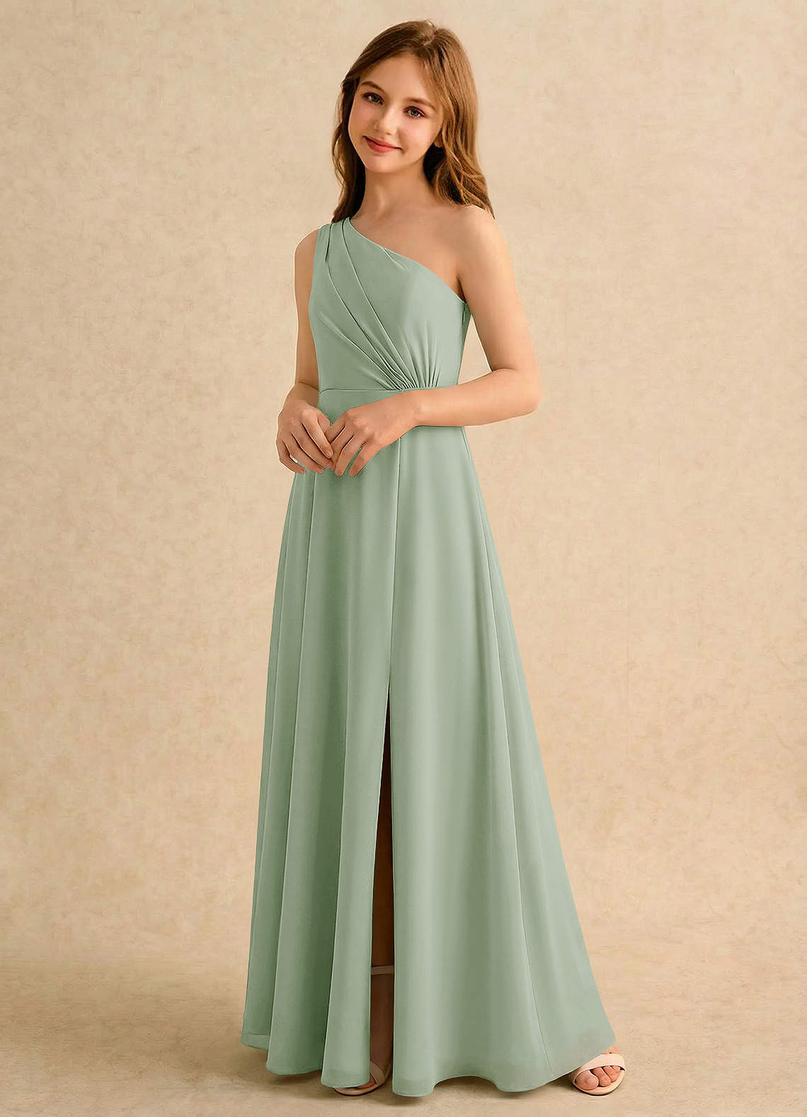 Azazie Puddles Girls Formal Vestidos de florista Vestido Dusty Sage de Chiffon de Linha A com Um ombro image3