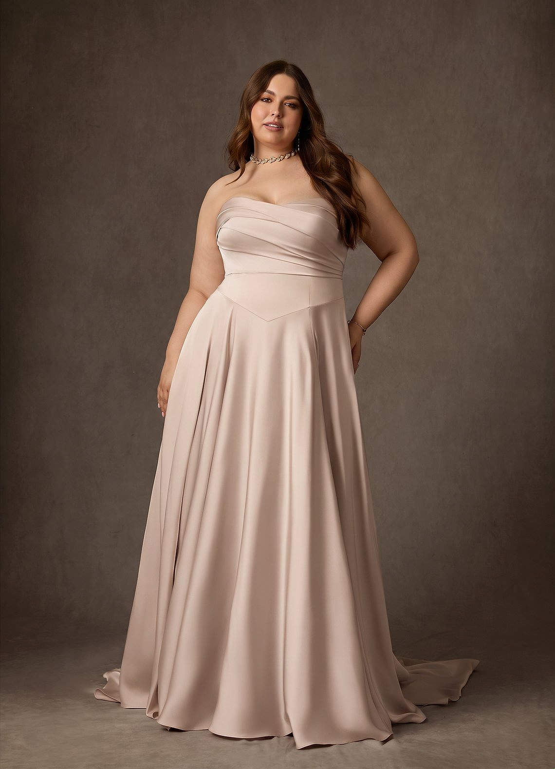 Azazie Alta Vestidos de novia Vestido Rosa Inglesa de Satén Elástico de Línea A con Palabra de honor image1
