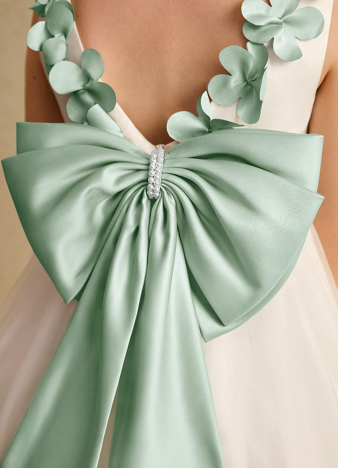 Azazie Lilli Robe Demoiselle D'honneur Fillette Robe Trapèze en Tulle Arc Ivoire Agave image5