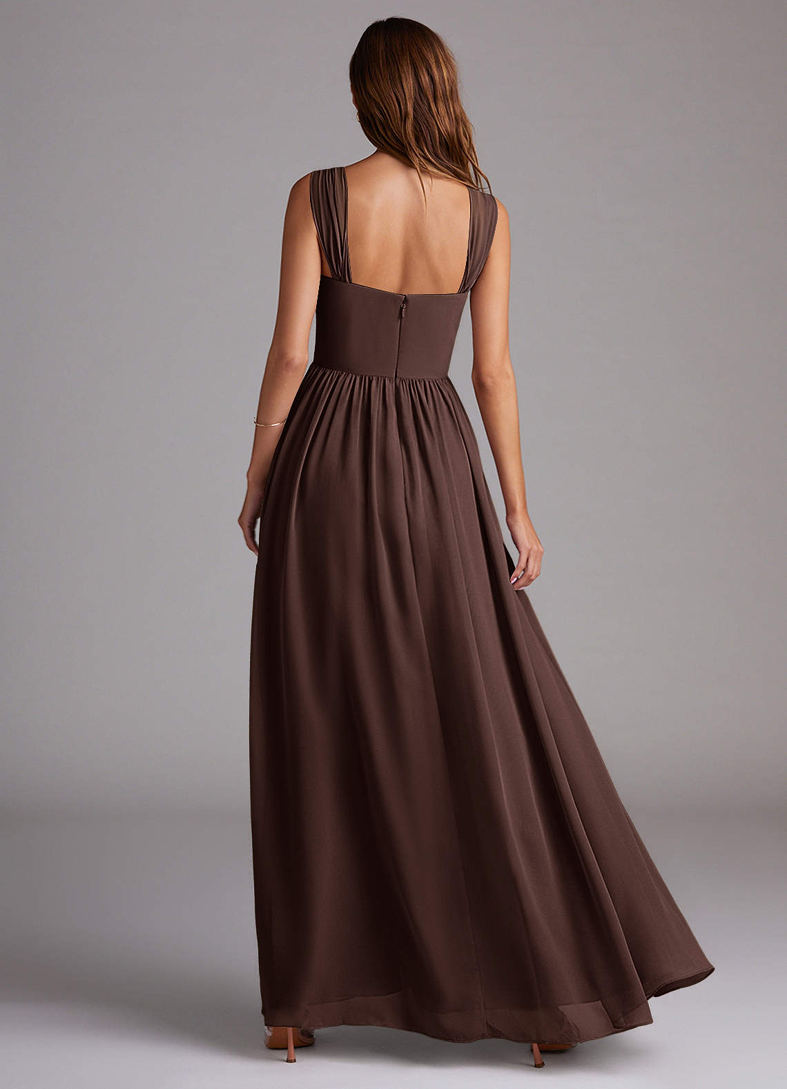 Azazie Calianna Vestidos de madrinha de casamento Vestido Ganache de Chiffon de Linha A com Fora do ombro image4