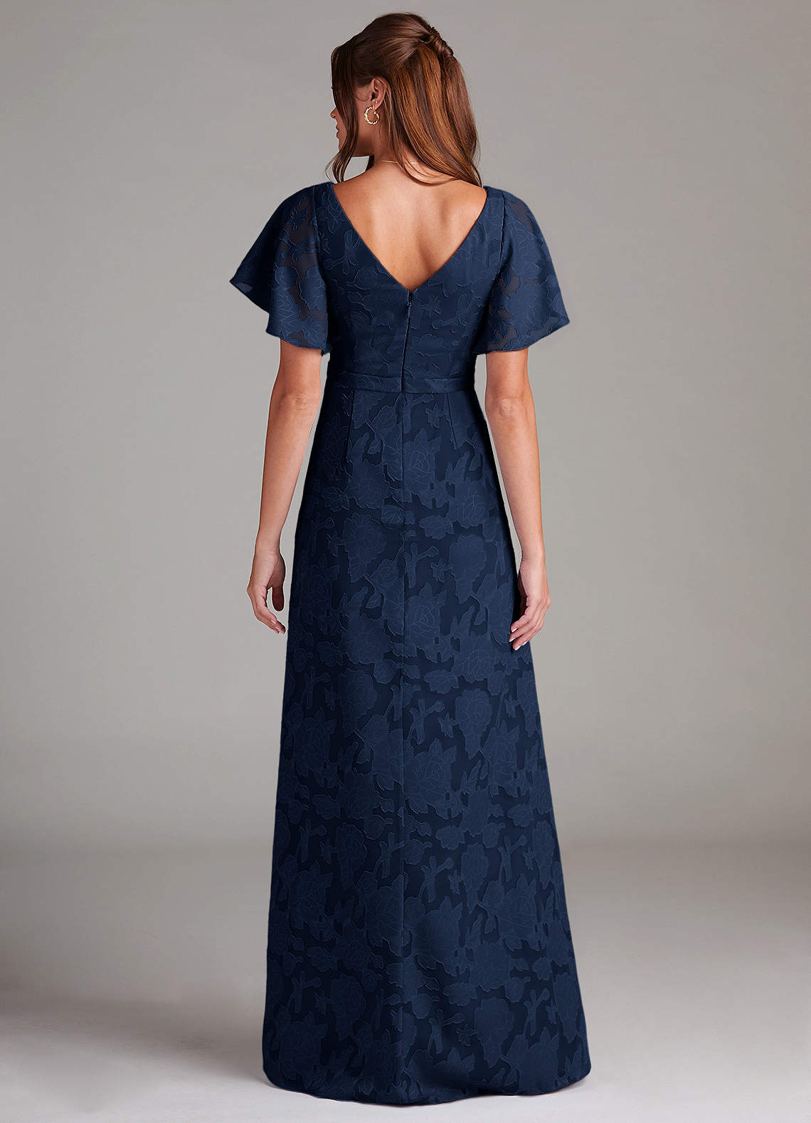 Azazie Ambrosia Robes de demoiselle d'honneur Robe Trapèze en Blumen-Burnout Plissée Bleu Marine Foncé image6