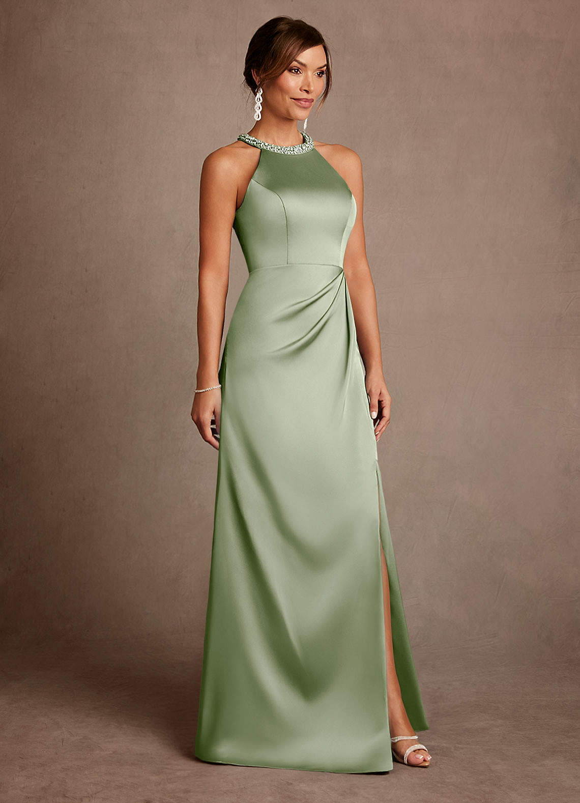 Azazie Lawrence Abiti per la Madre della Sposa Abito A-Line in Raso Elasticizzato Plissettato Verde Salvia image3