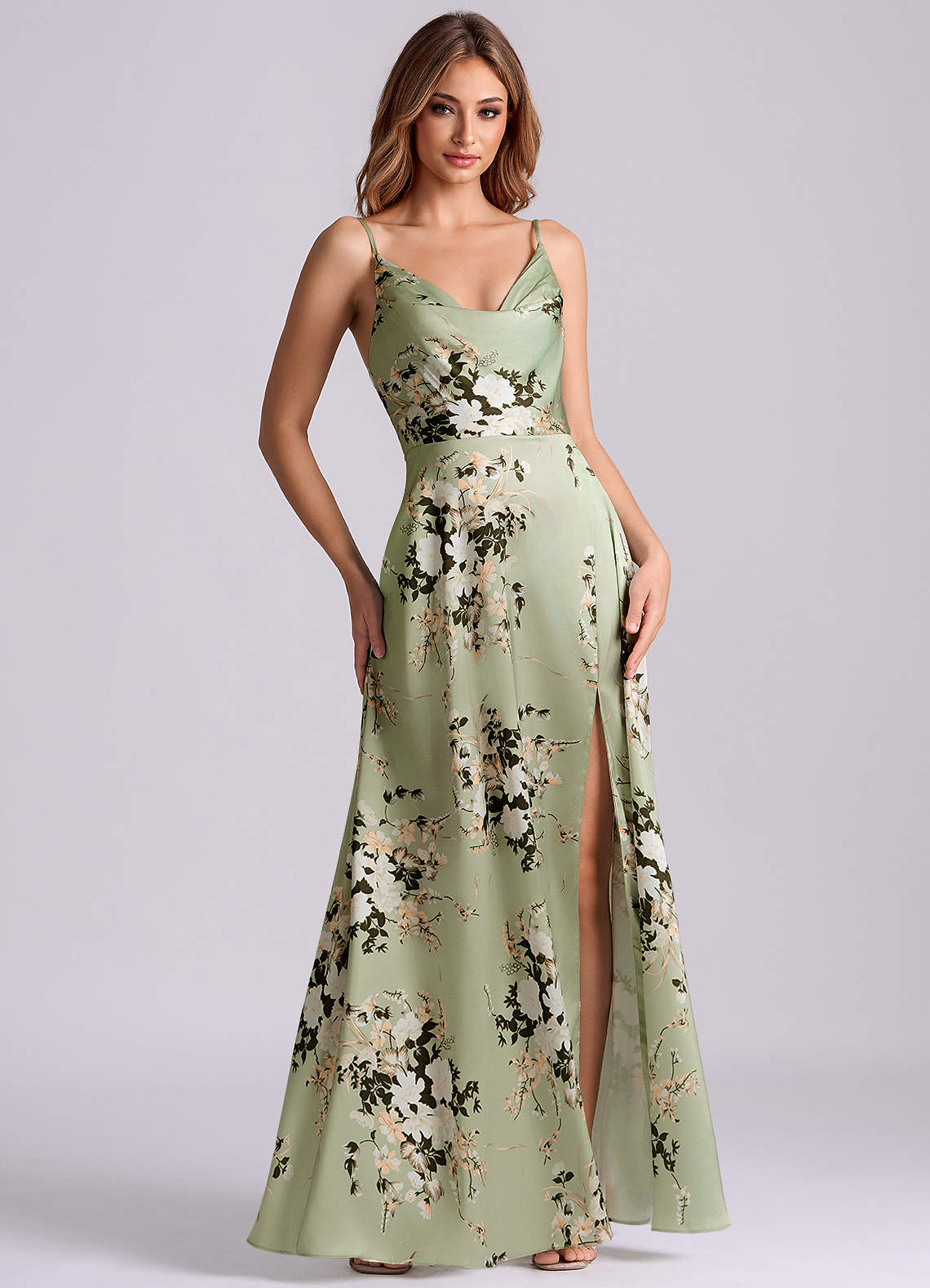 Azazie Sarella Robes de demoiselle d'honneur Robe Trapèze en Satin extensible Plissée Vignes Florales image2