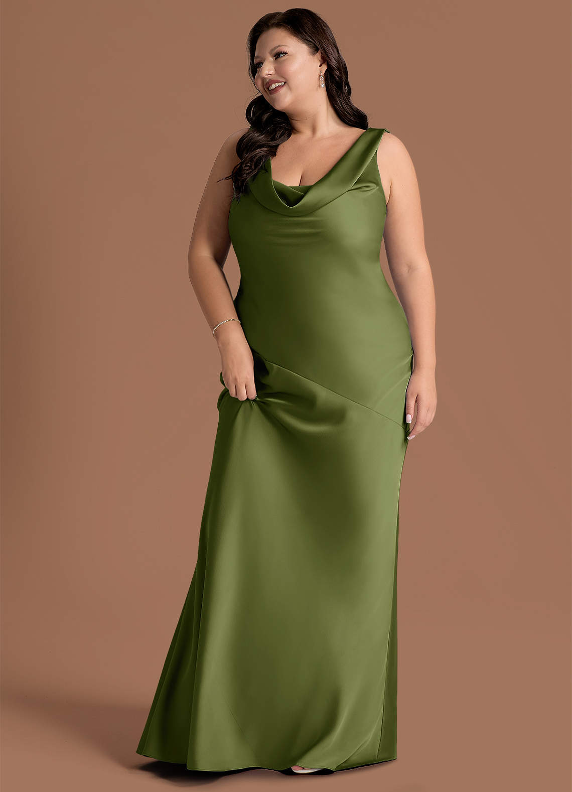 Vestido Oliva Largo Rylina image1