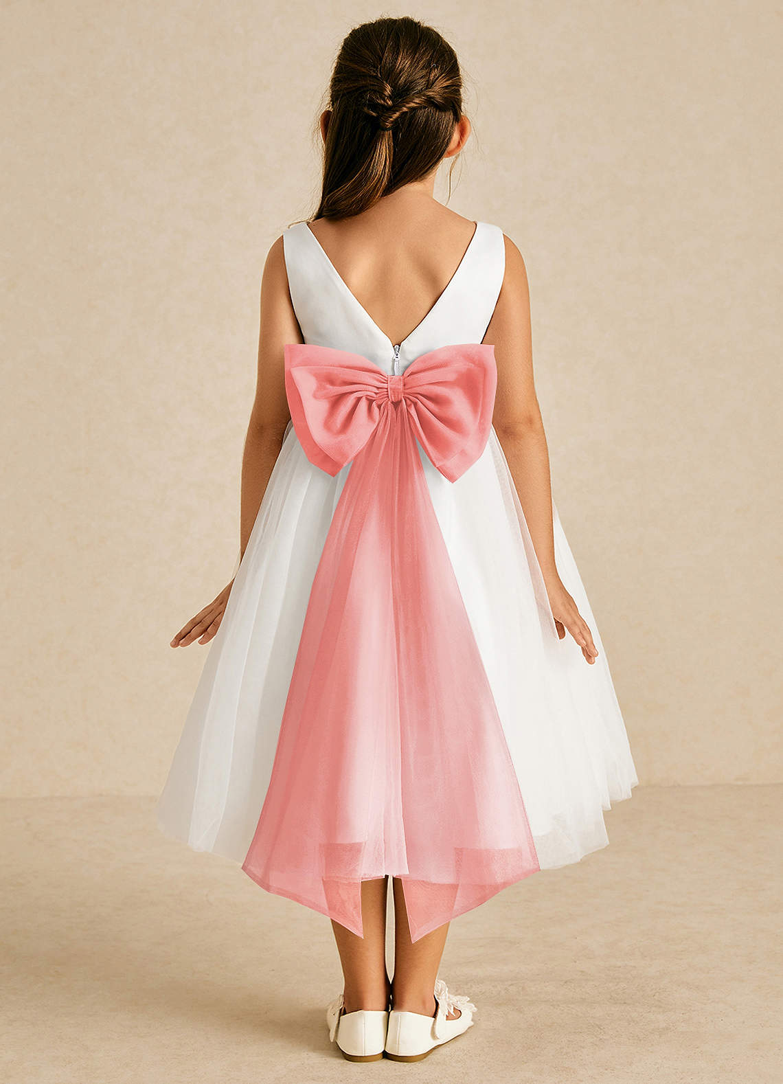 Azazie Kavi Blumenmädchenkleider A-Linie Schleifen Matte Satin Kleid Elfenbein Koralle image1