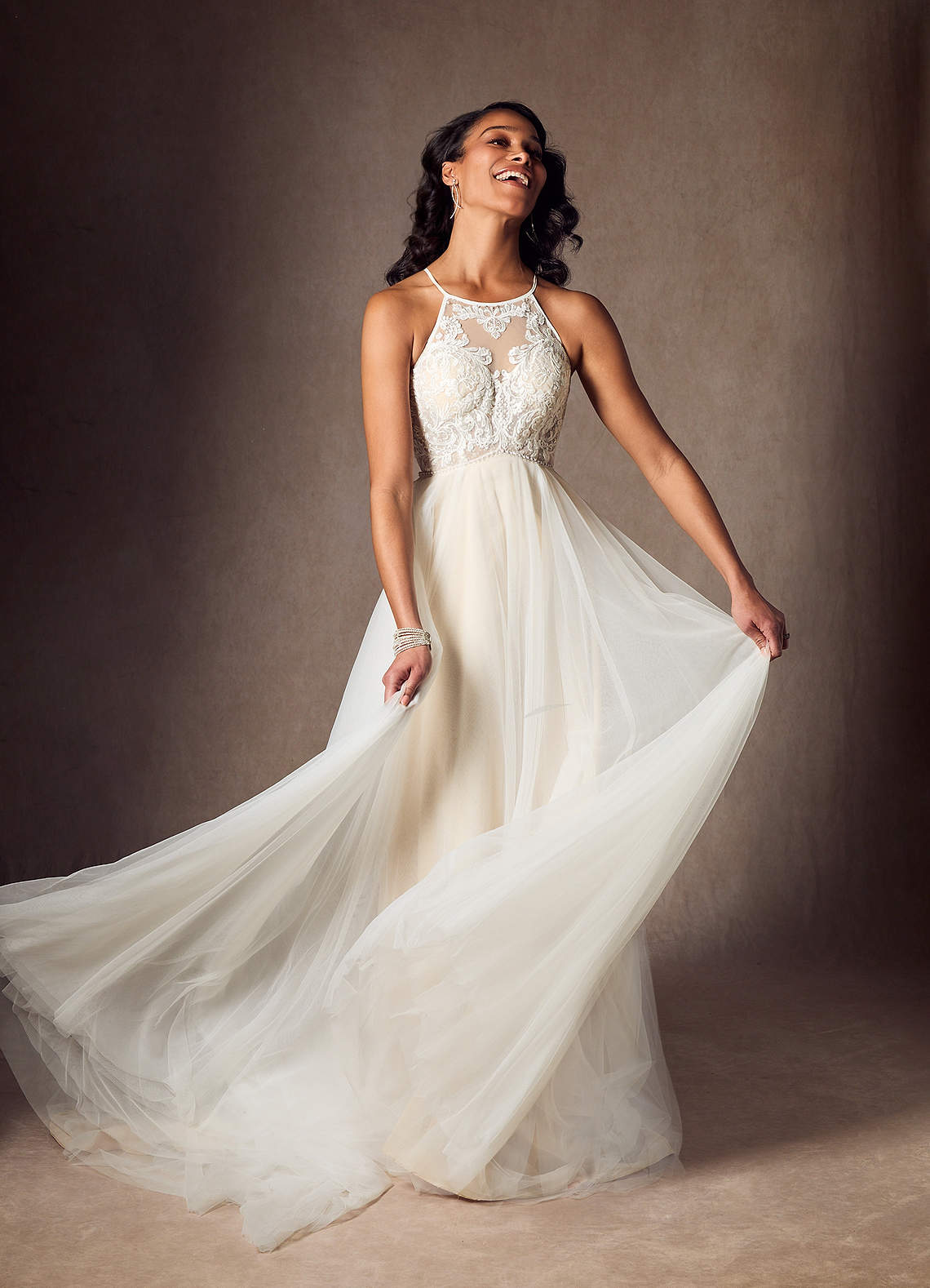 か*さ様 SHIPS for women パールモチーフ バック フレア ジレ Azazie Odell Diamond White Champagne A-Line Halter Sequins Tulle