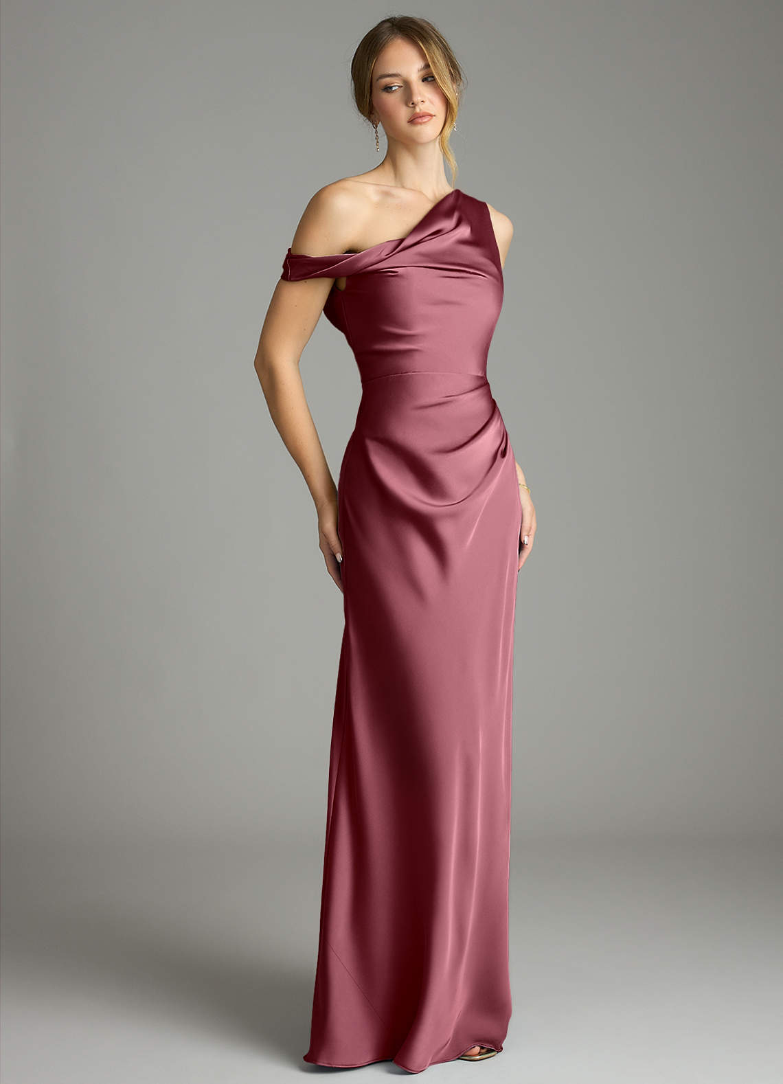 Azazie Emerson Vestidos de damas de honor Vestido de Rosa Del Desierto de Satén Elástico de Corte Sirena con Vestidos sin tirantes image4