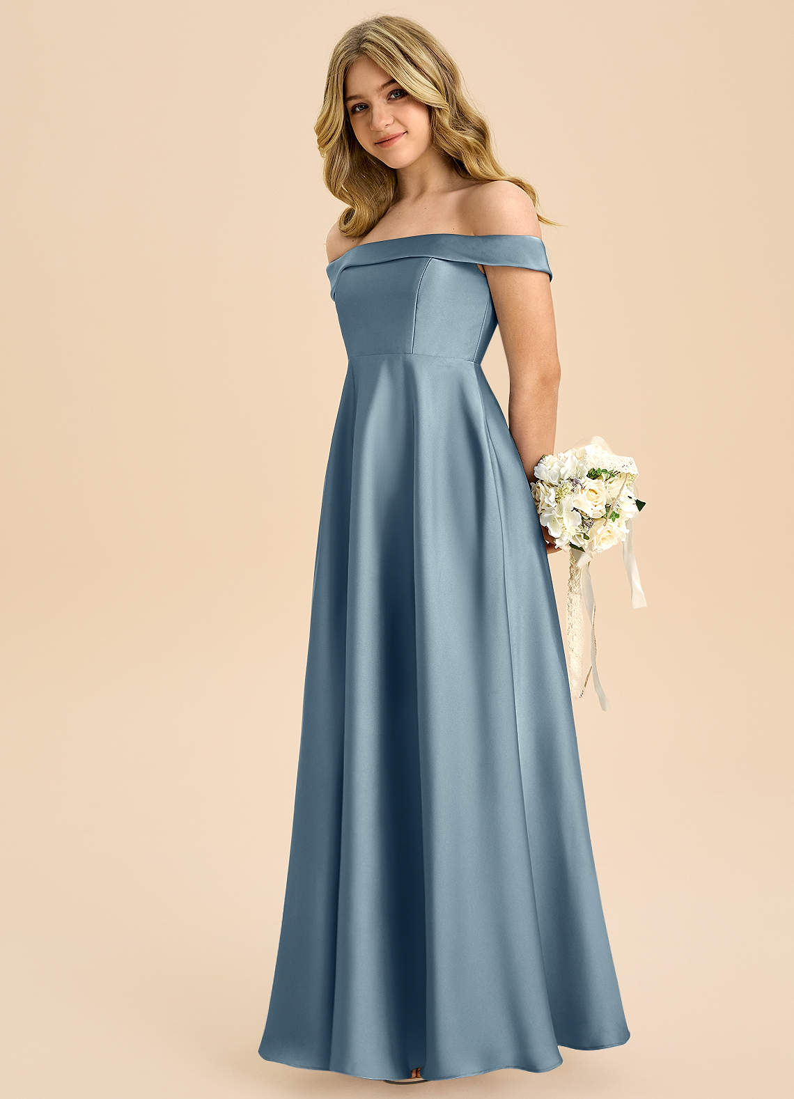 Azazie Sissy Junior Vestido de Azul Polvoriento de Satén Elástico de Corte en A con Vestidos sin tirantes image5