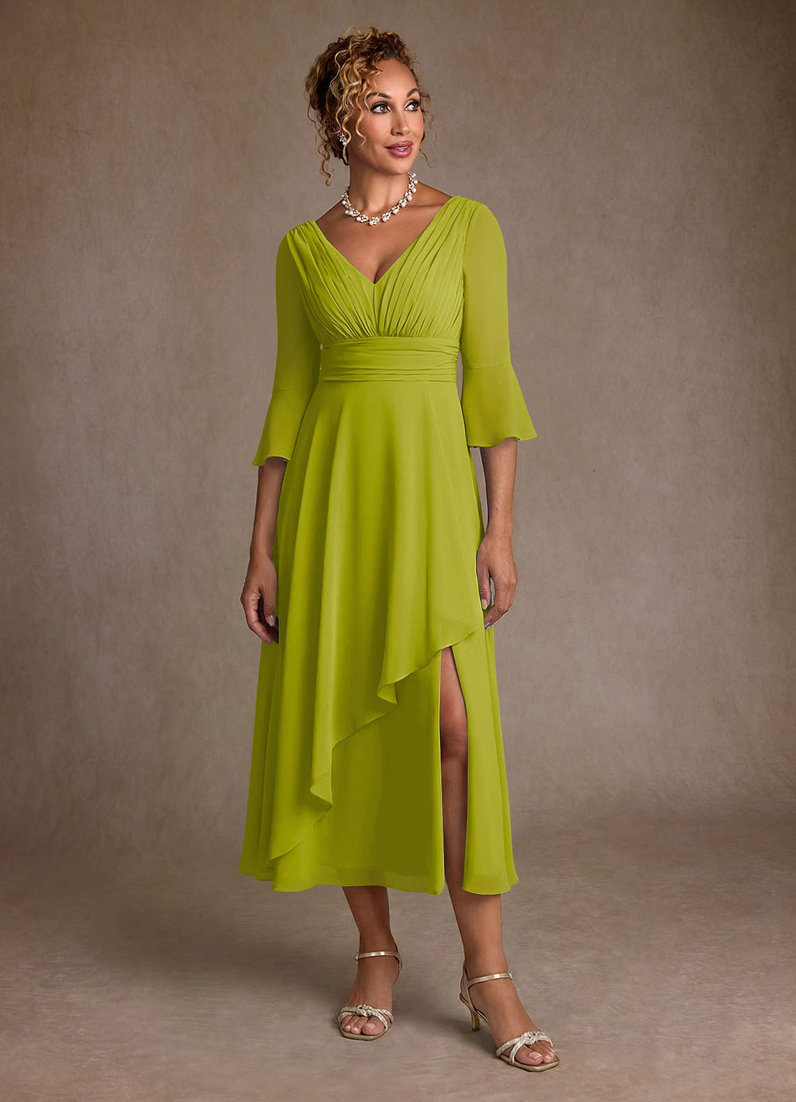 Azazie Aerynne Vestidos para mãe da noiva Vestido Capim Limão de Chiffon de Linha A com Plissado image3