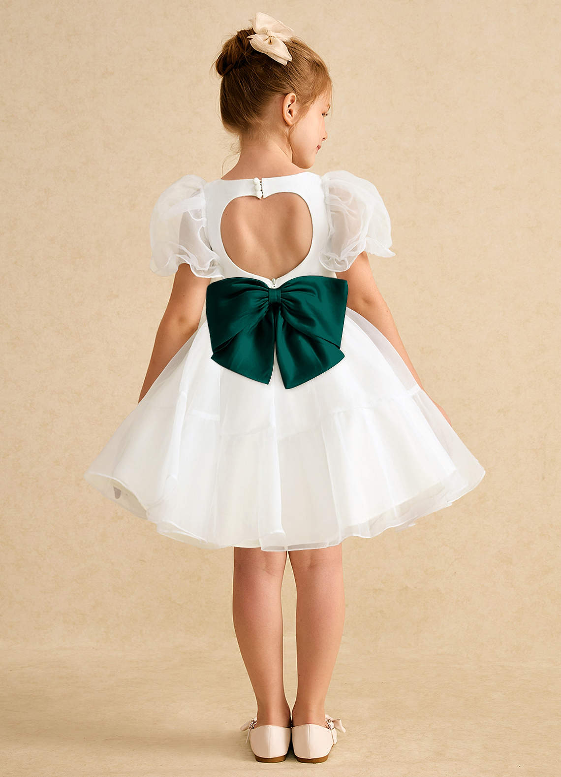 Azazie Debbie vestidos de niña de las flores Vestido de Marfil Pino de Organza de Princesa con Escote de Corazón image1
