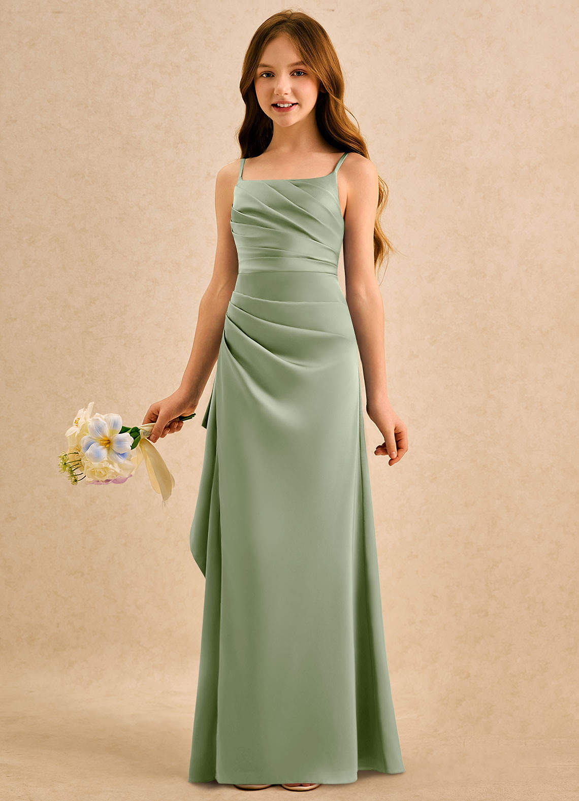 Azazie Cannoli Girls Formal Abiti da Ragazza di Fiori Abito A-Line in Raso Elasticizzato Plissettato Verde Salvia image3