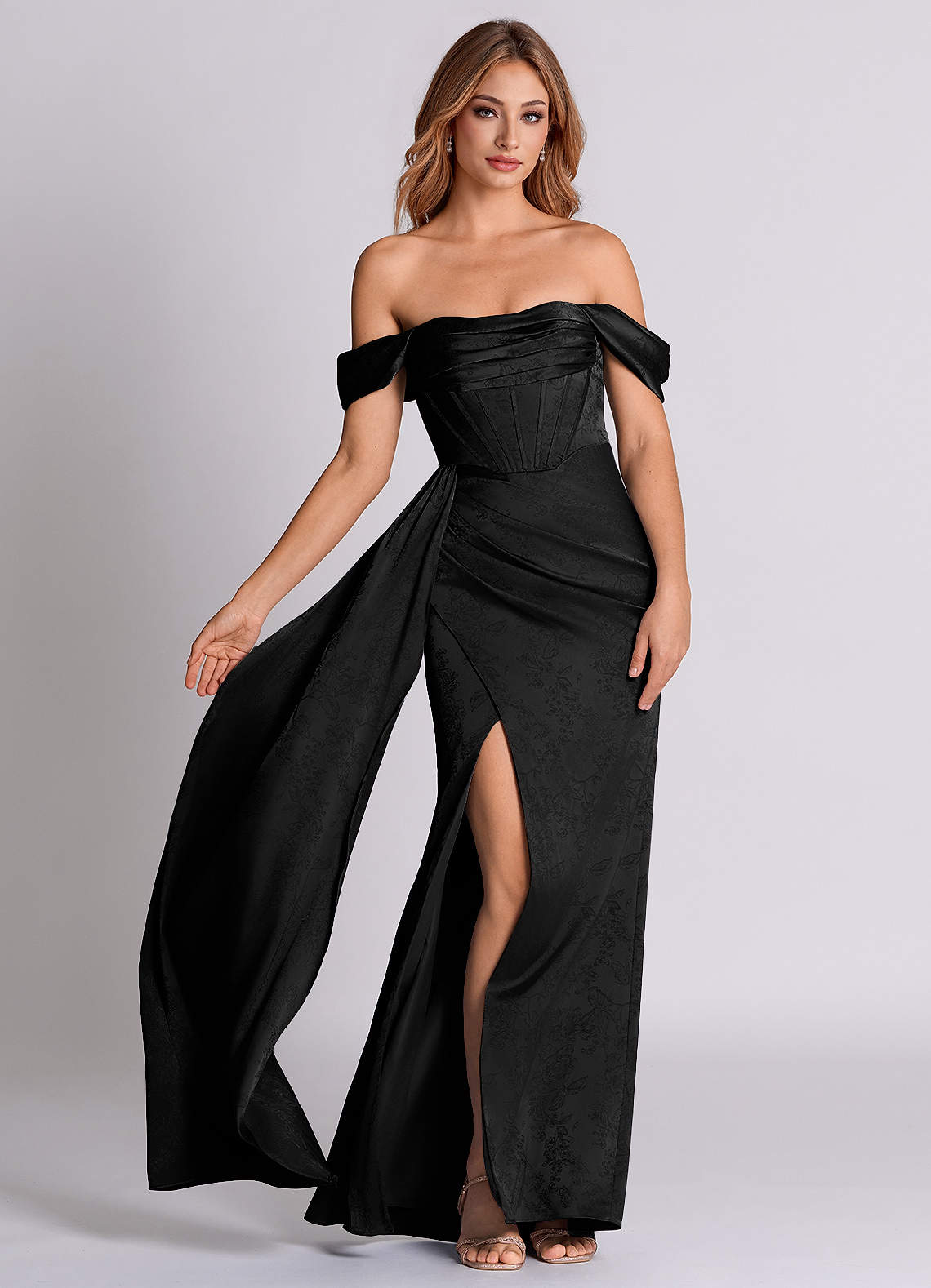 Azazie Amyra 신부 들러리 드레스 인어 오프 더 숄더 자카드 바닥 길이 드레스 image1