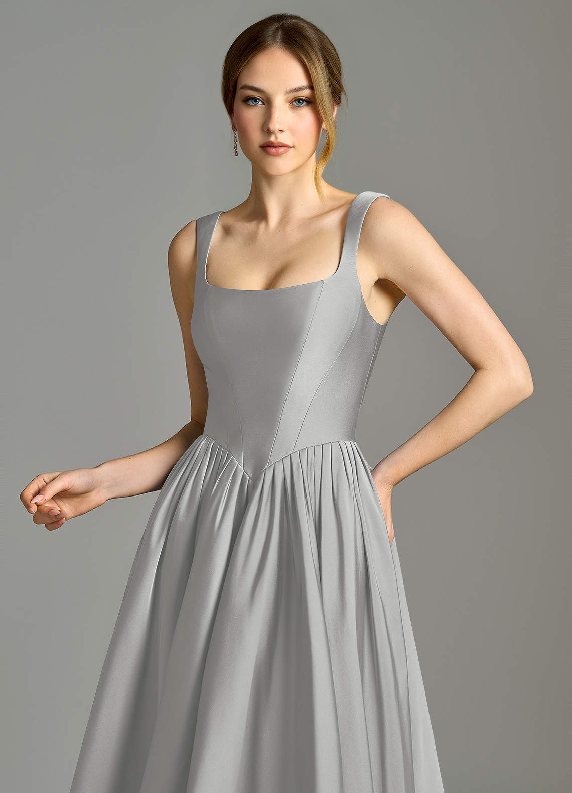 strapless open back dress Off the Shoulder Pleated Tulle Prom Dresses with V-Neck & Long Sleeve –  Viniodress main image 0