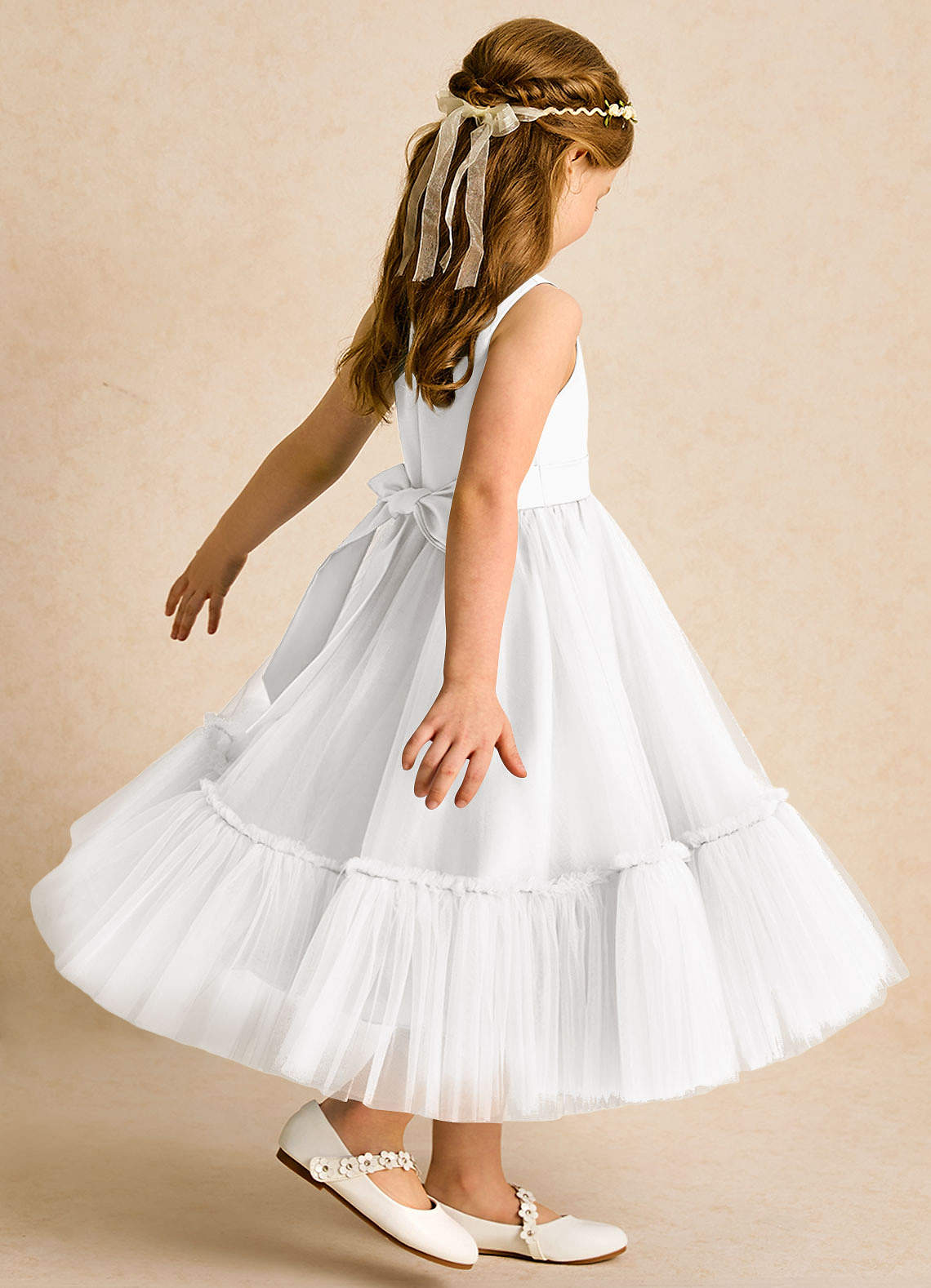 Azazie Miracle Blumenmädchenkleider A-Linie Schleifen Matte Satin Kleid Weiß image4