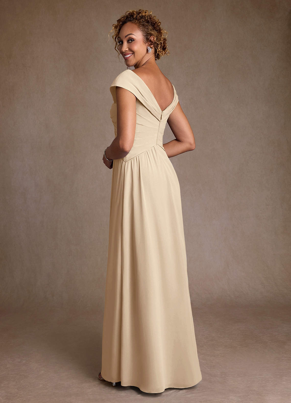 Azazie Myrtle Mère de la mariée Robes Robe Trapèze en Mousseline de soie Plissée Champagne image1