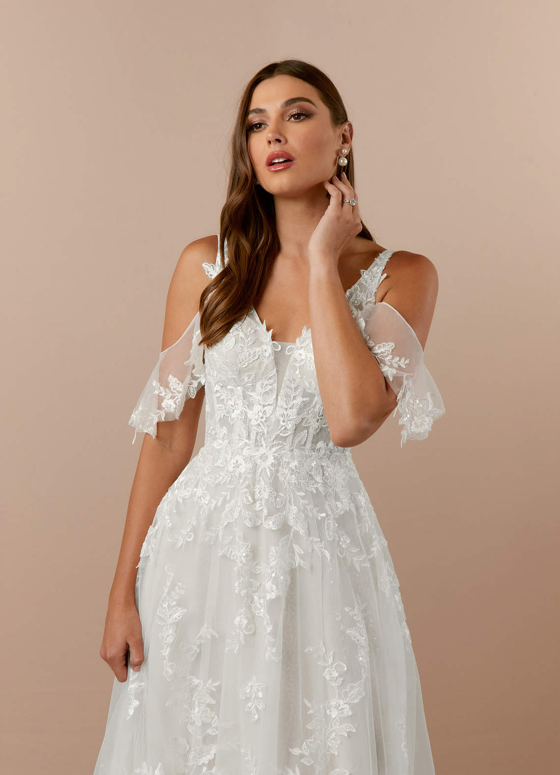 Azazie Ada Wedding Dresses Diamond White A-Line V-Neck lace Tulle Dress image4