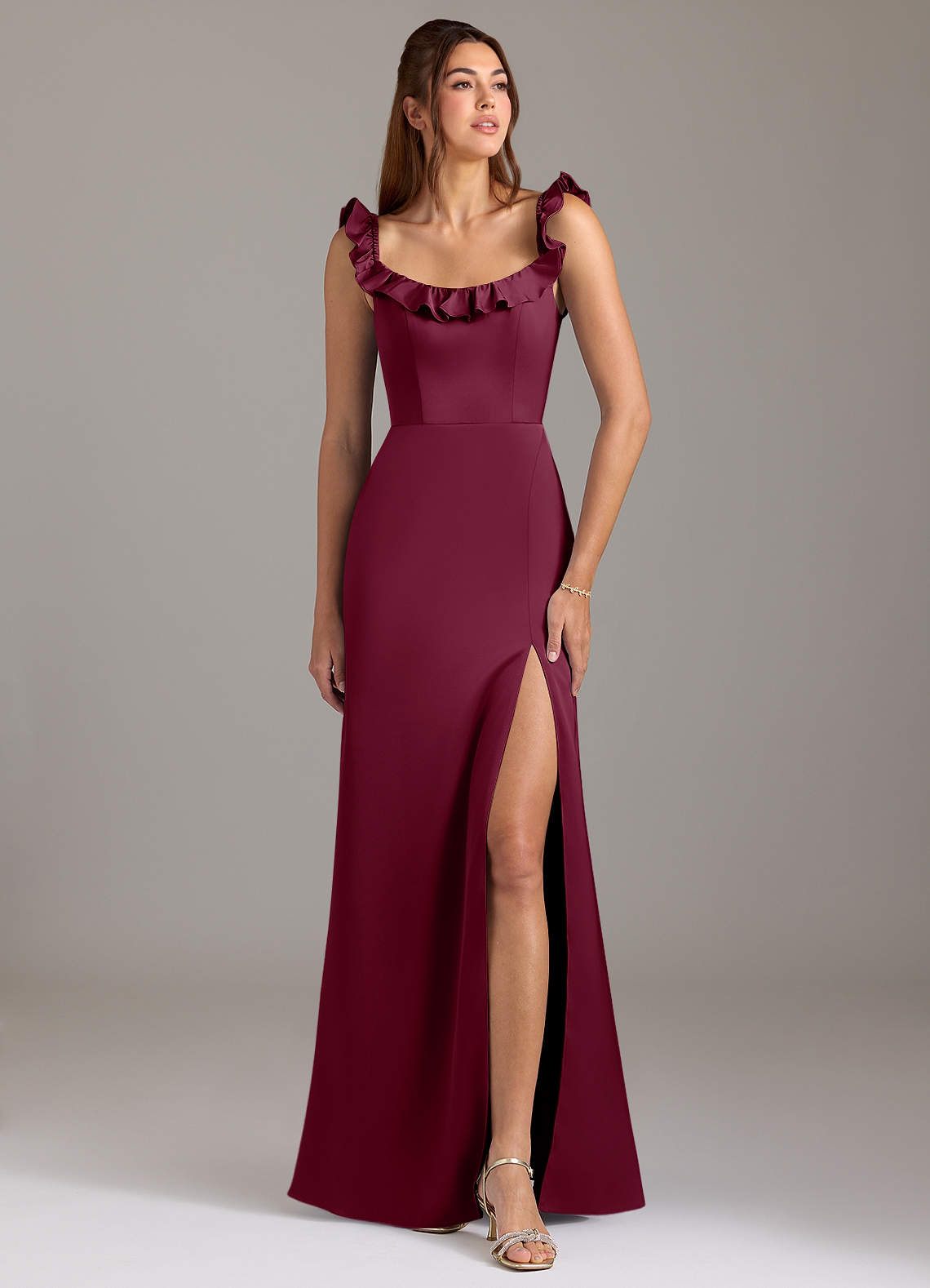 Azazie Callie Robes de demoiselle d'honneur Robe Trapèze Convertible en Satin extensible Rayé Mûre image1